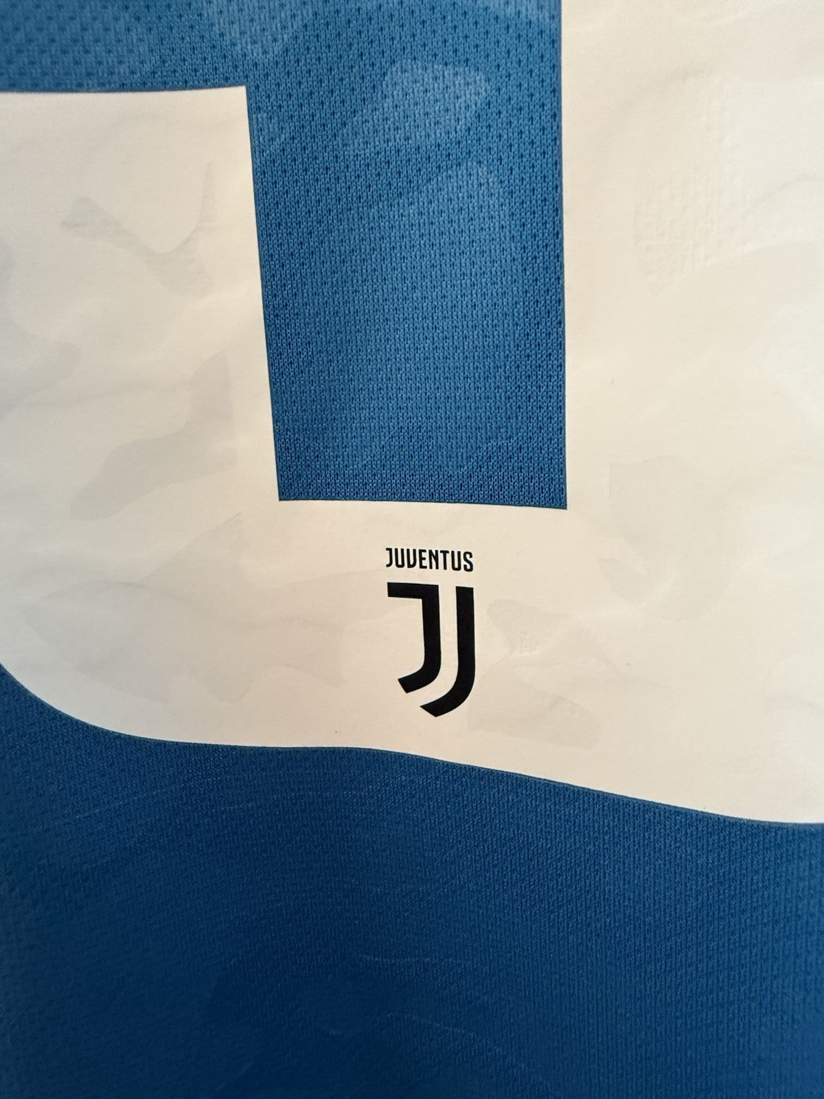 Juventus Chiellini #3 2019/20 Medium 3rd Shirt Adidas BNWT DW5471