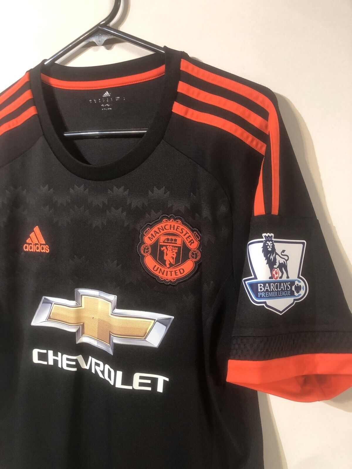 Shaw #23 Manchester United 2015/16 3rd Medium Football Shirt Very Good Condition