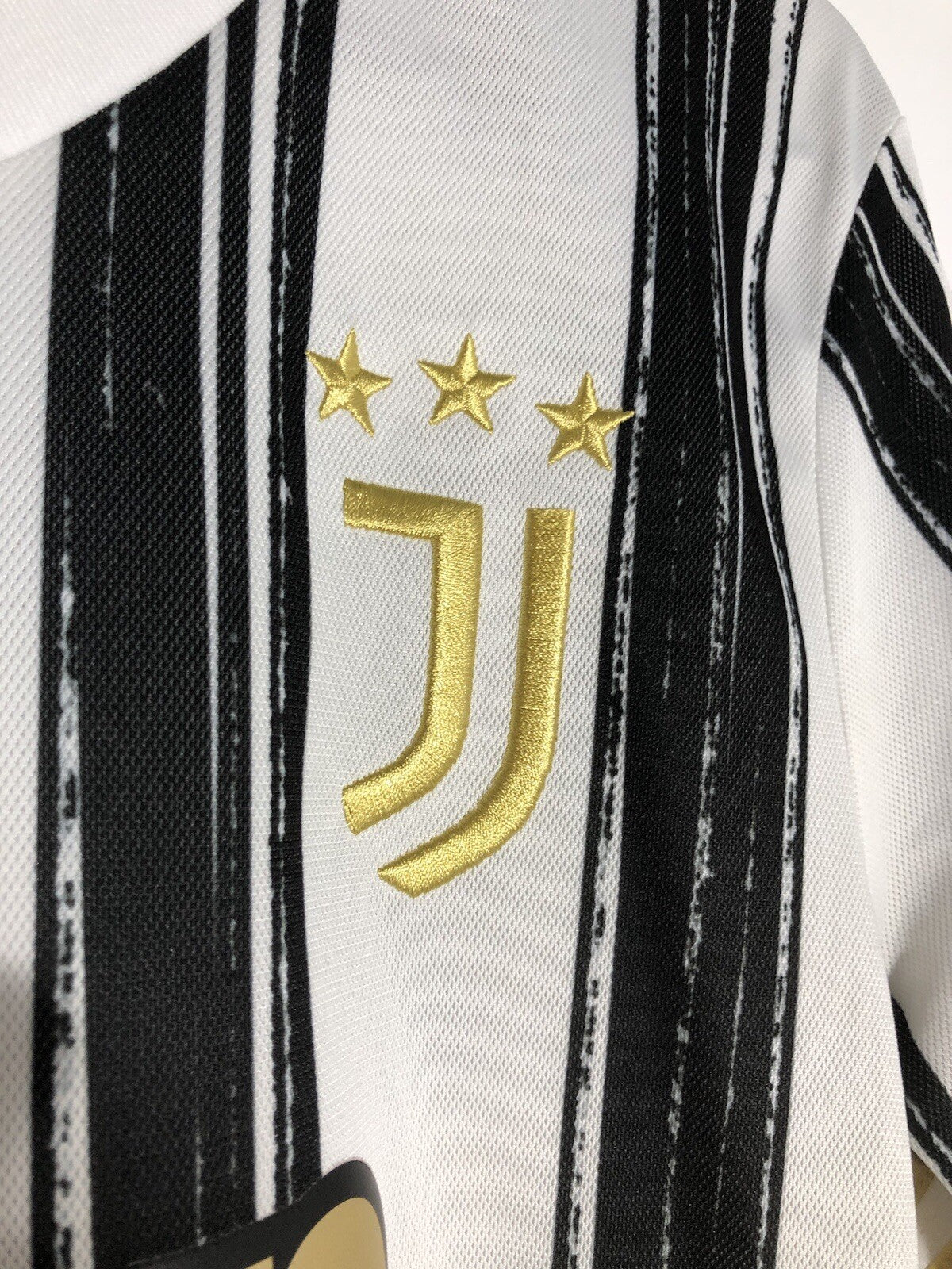 Juventus Cuadrado #16 2020/21 Medium Home Shirt Excellent Condition EI9894