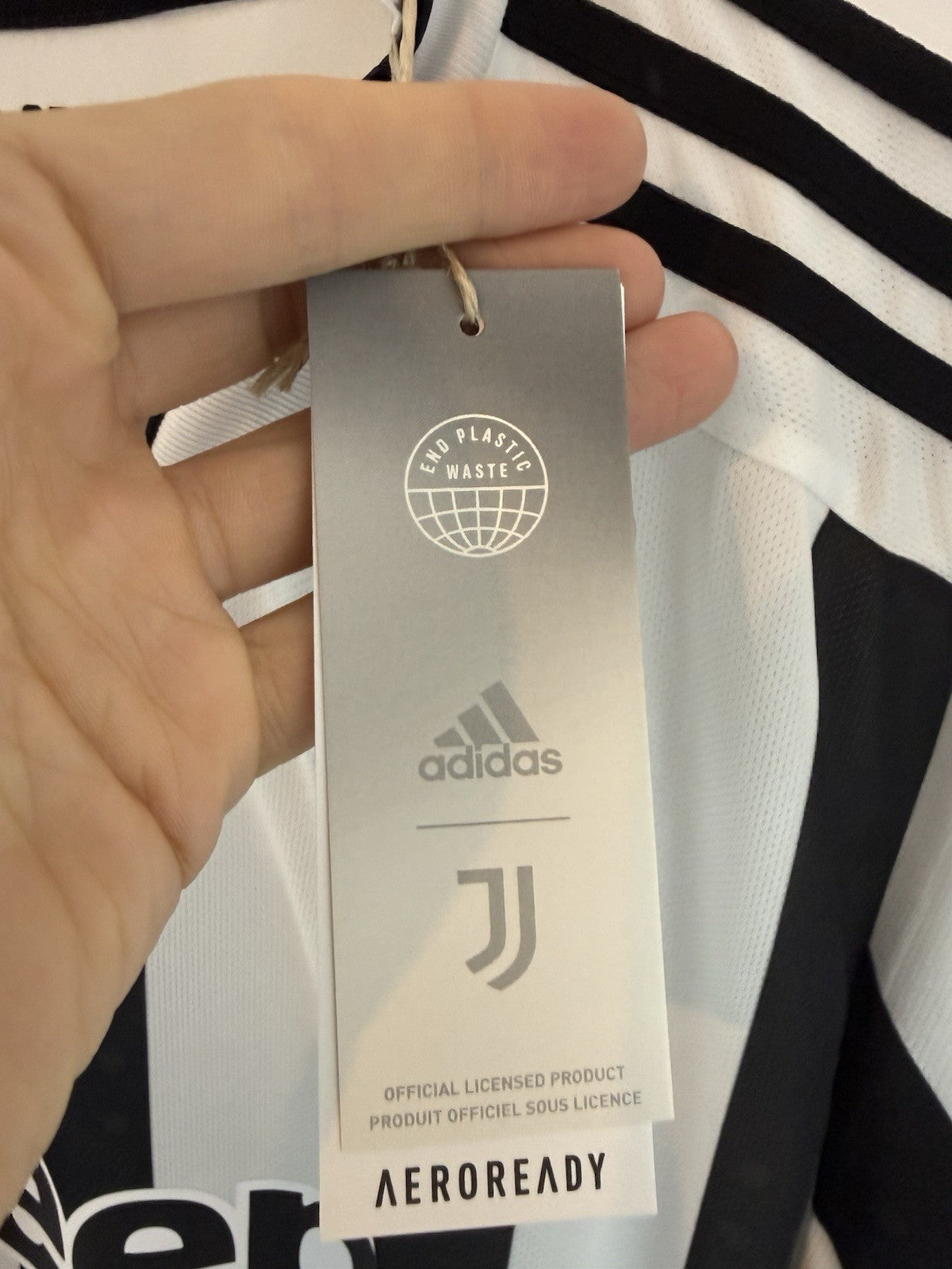 Juventus Bonucci #19 2021/22 Large Home Shirt Adidas BNWT GS1442