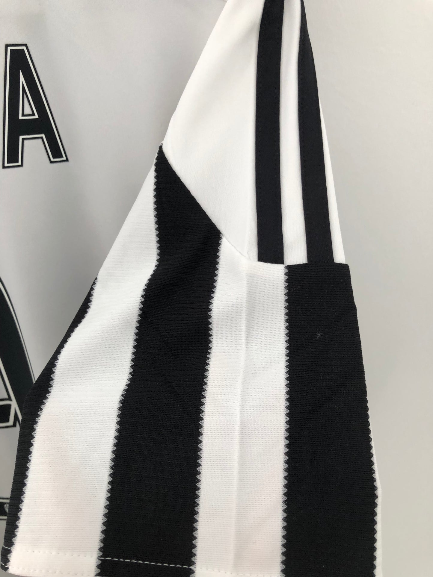 Morata #9 Juventus 2015/16 Medium Home Shirt BNWT Aa0336