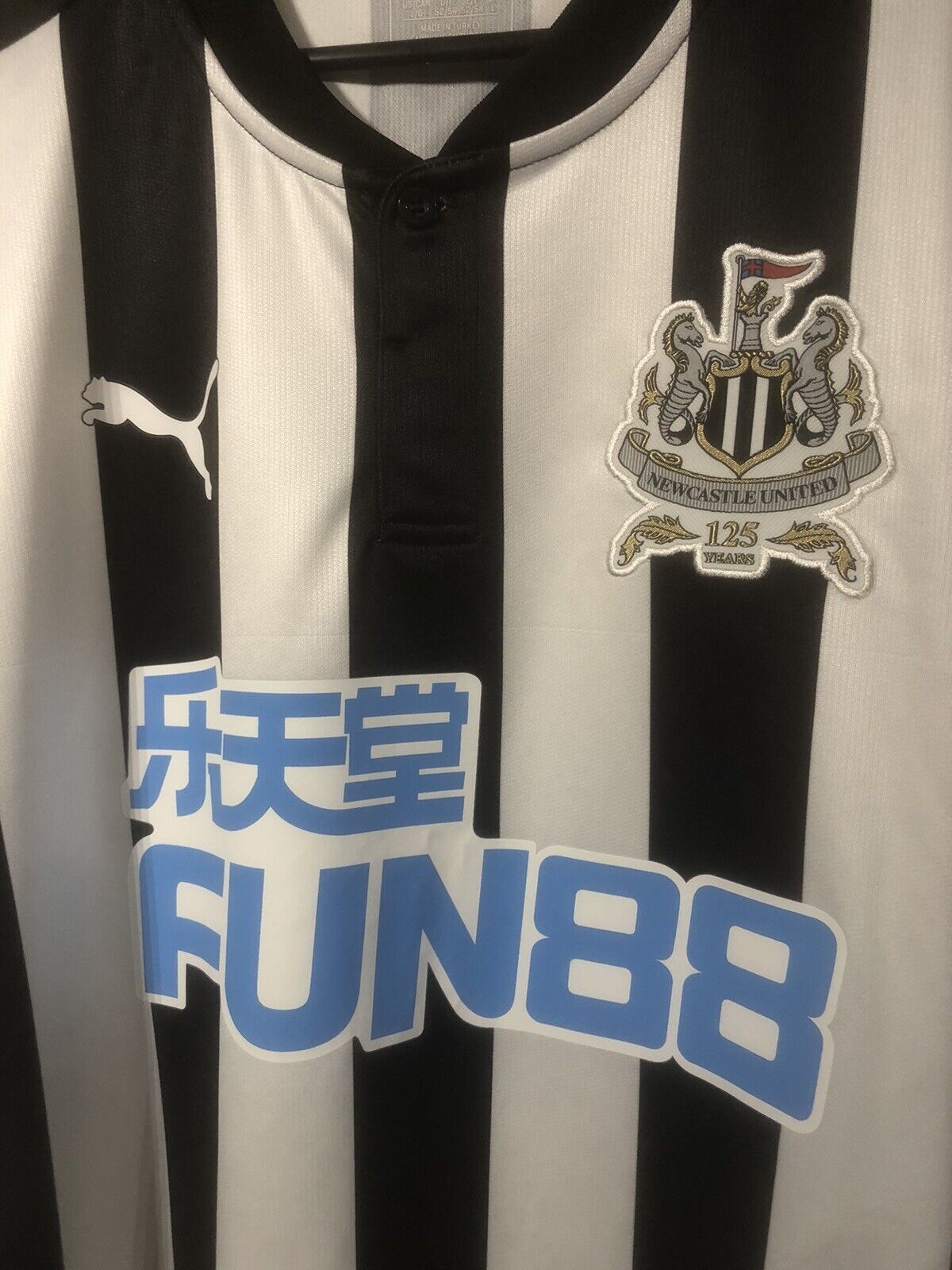 Gayle 9 Newcastle United Home Large 2017 18 Shirt Excellent Condition 751271