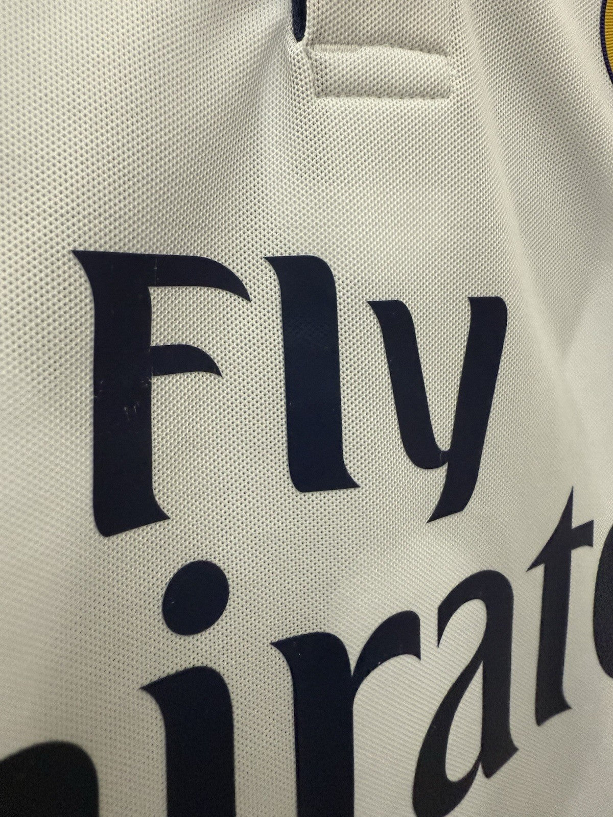 Real Madrid Kroos #8 2016/17 Small Home Shirt Excellent Condition S94922