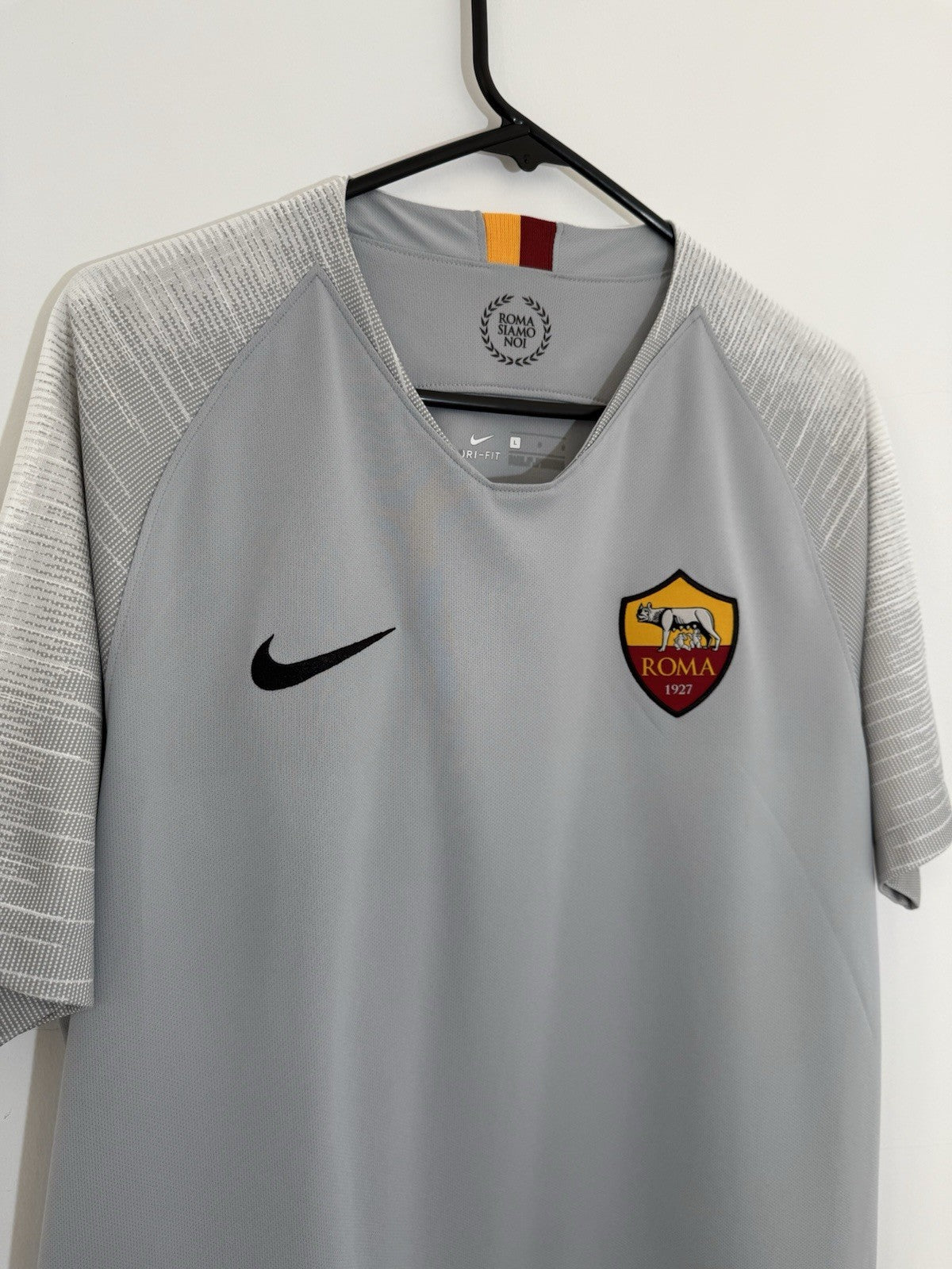 AS Roma Dzeko #9 2018/19 Large Away Shirt Excellent Condition