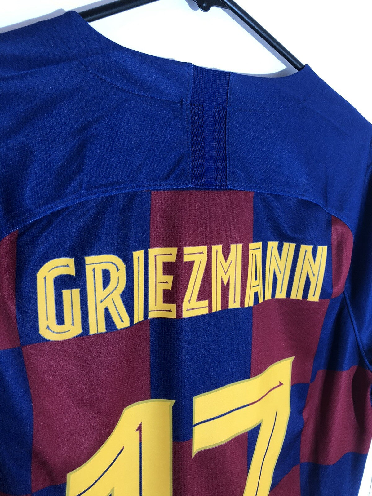 Barcelona Griezmann #17 2019/20 Large CL Home Shirt BNWT AJ5532-455