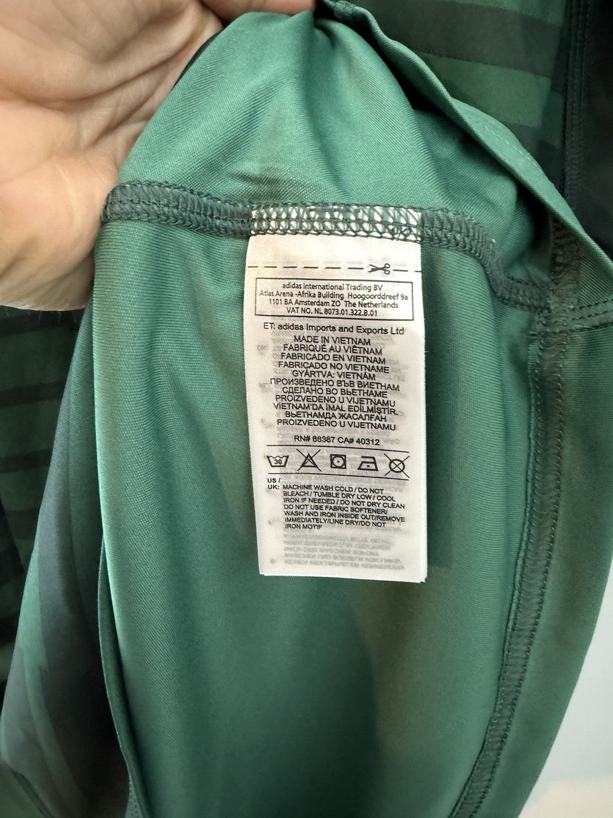 Juventus 2017/18 Medium Home Goalkeeper Shirt Adidas BNWT CF3490