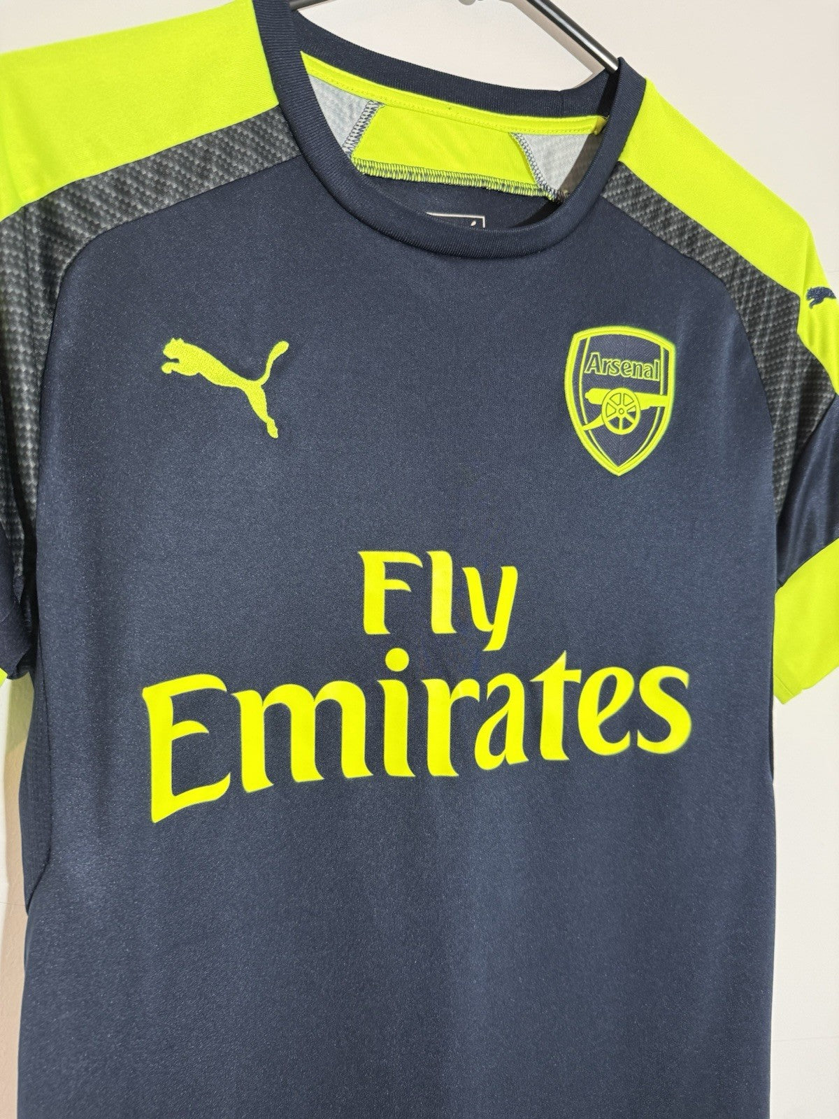 Arsenal Xhaka #29 2016/17 Small 3rd Shirt Excellent Condition 749716