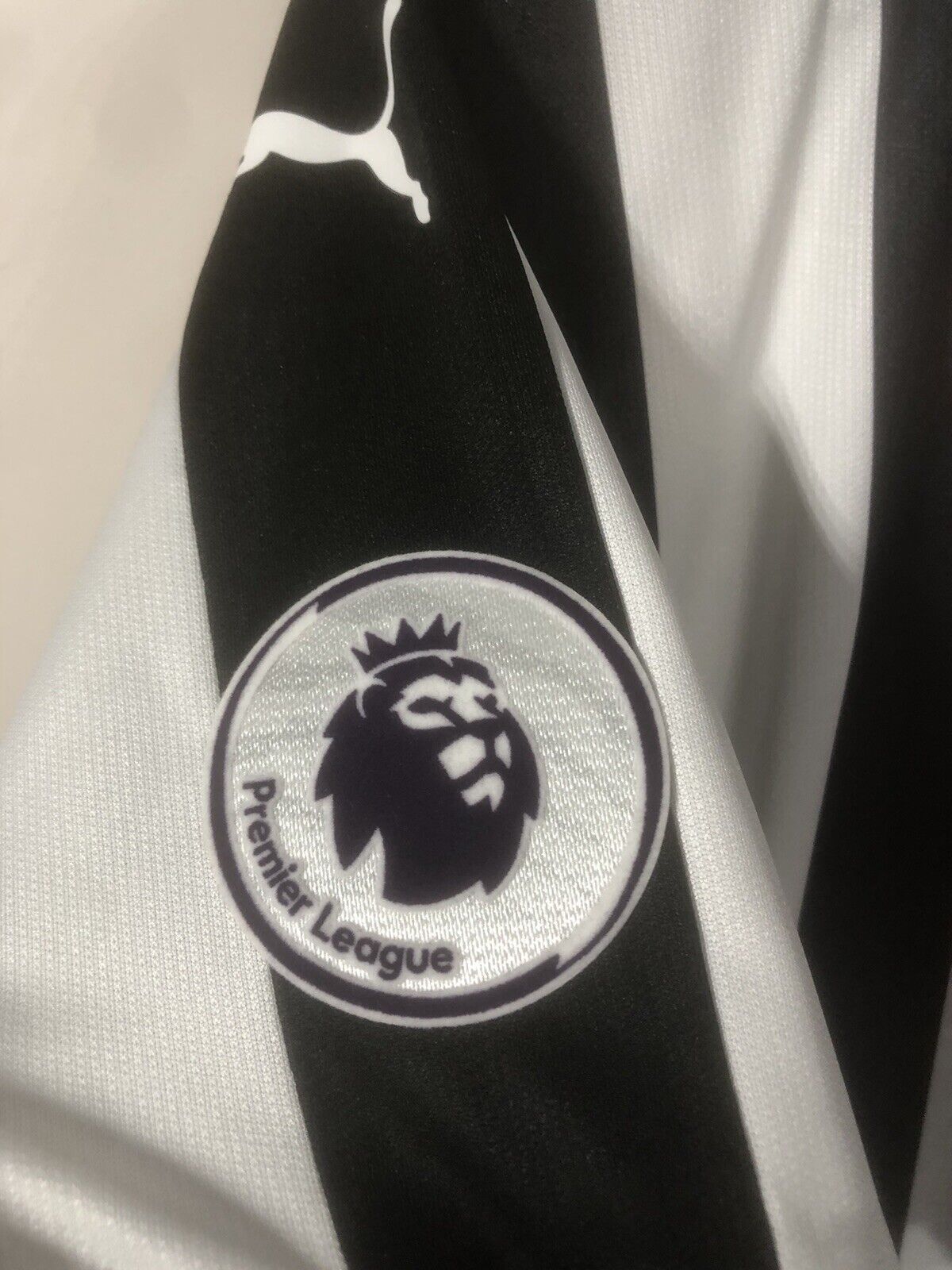 Gayle 9 Newcastle United Home Large 2017 18 Shirt Excellent Condition 751271