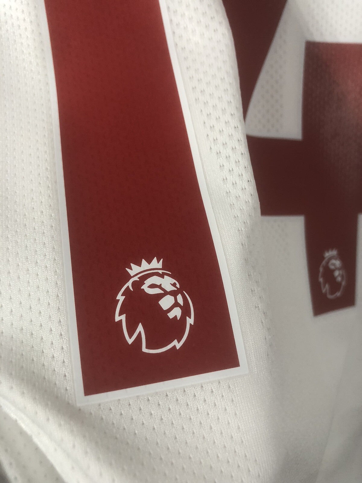 Liverpool Henderson #14 2019/20 Large Away Shirt Excellent Condition MT930013