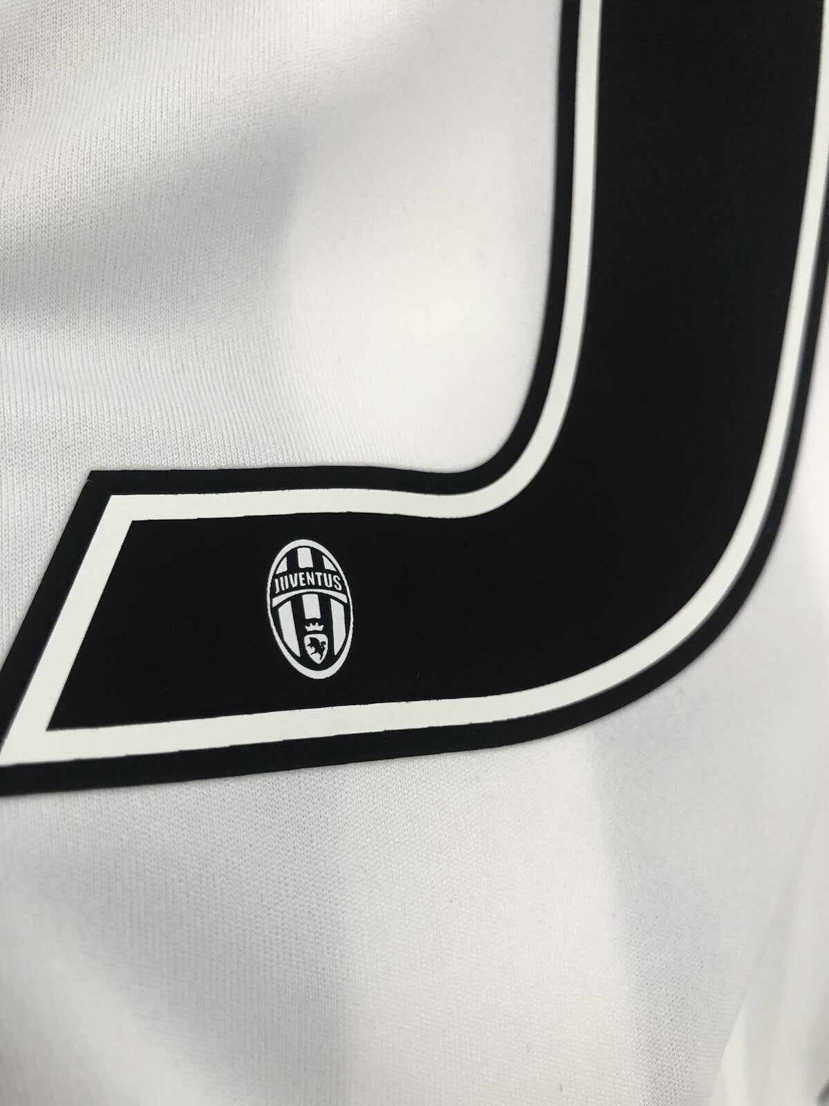 Juventus Morata #9 2015/16 Medium Home Shirt BNWT AA0336