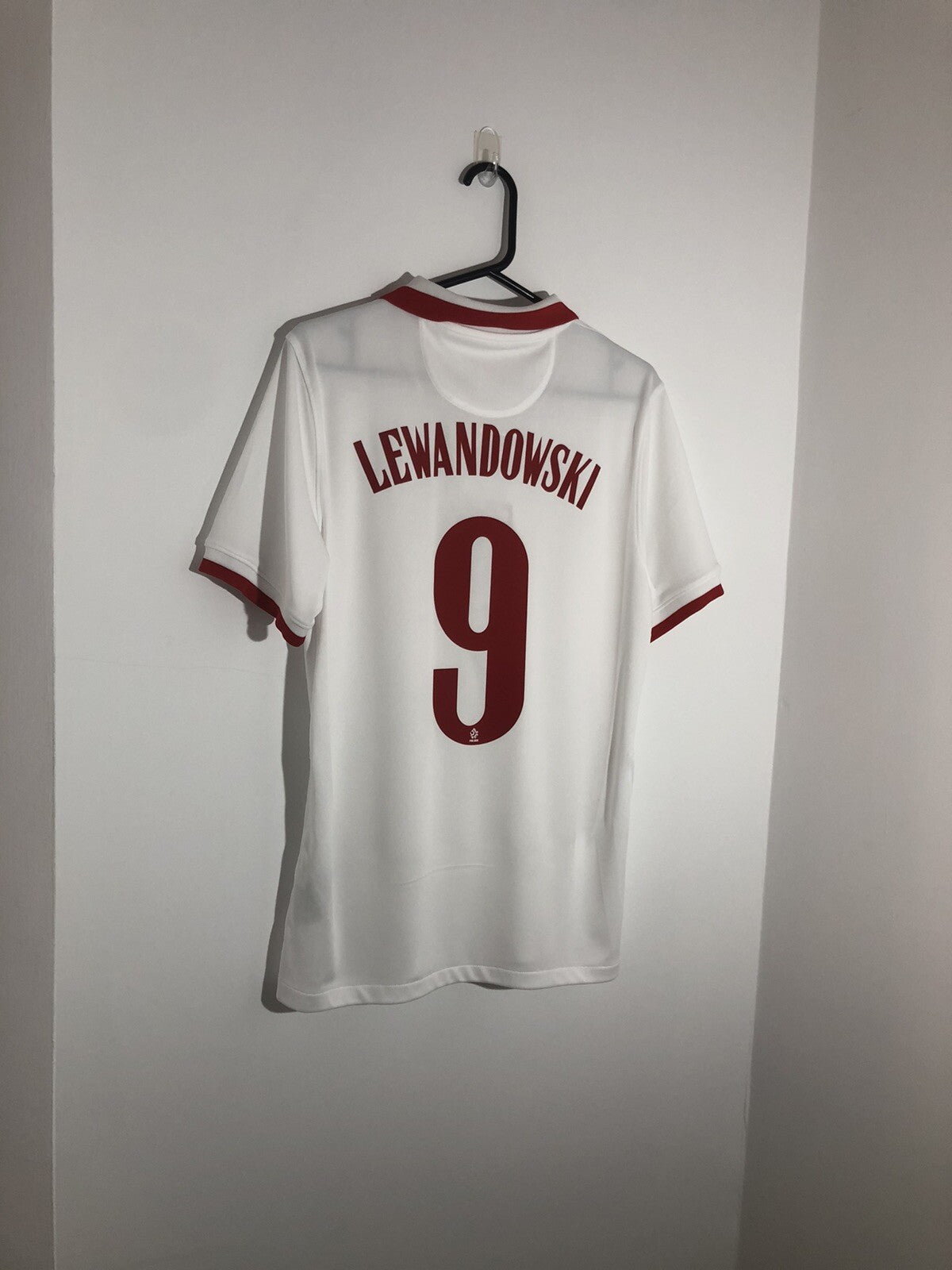 Poland Lewandowski #9 2020 Medium Home Shirt Excellent Condition CD0722-100