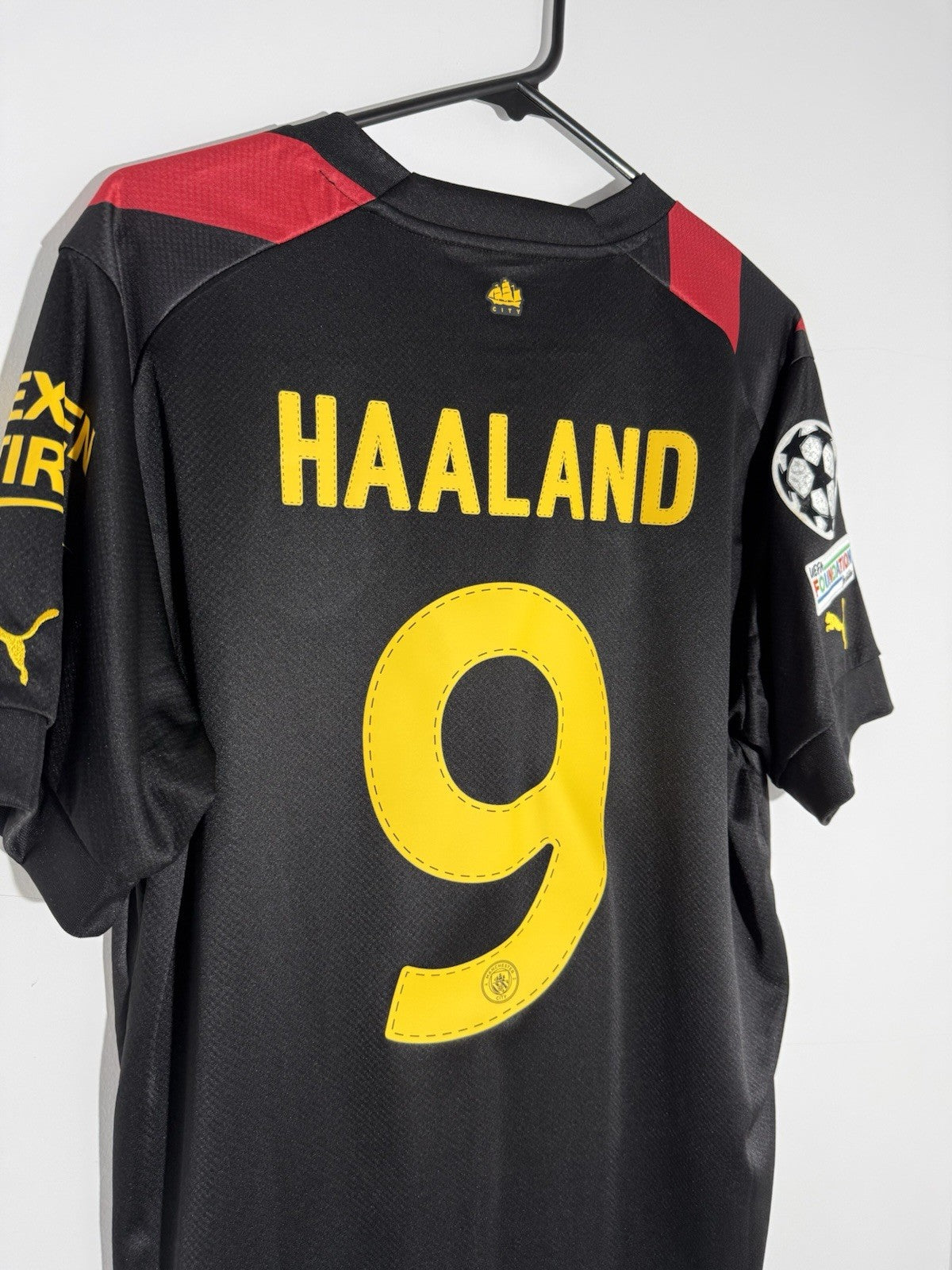 Manchester City Haaland #9 2022/23 Large Away CL Shirt BNWT 765722-02