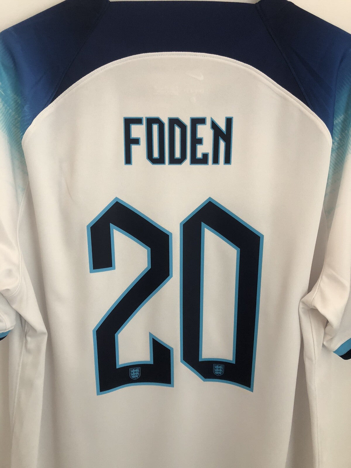 England Foden #20 2022 XL Home Shirt Excellent Condition DN0687-100