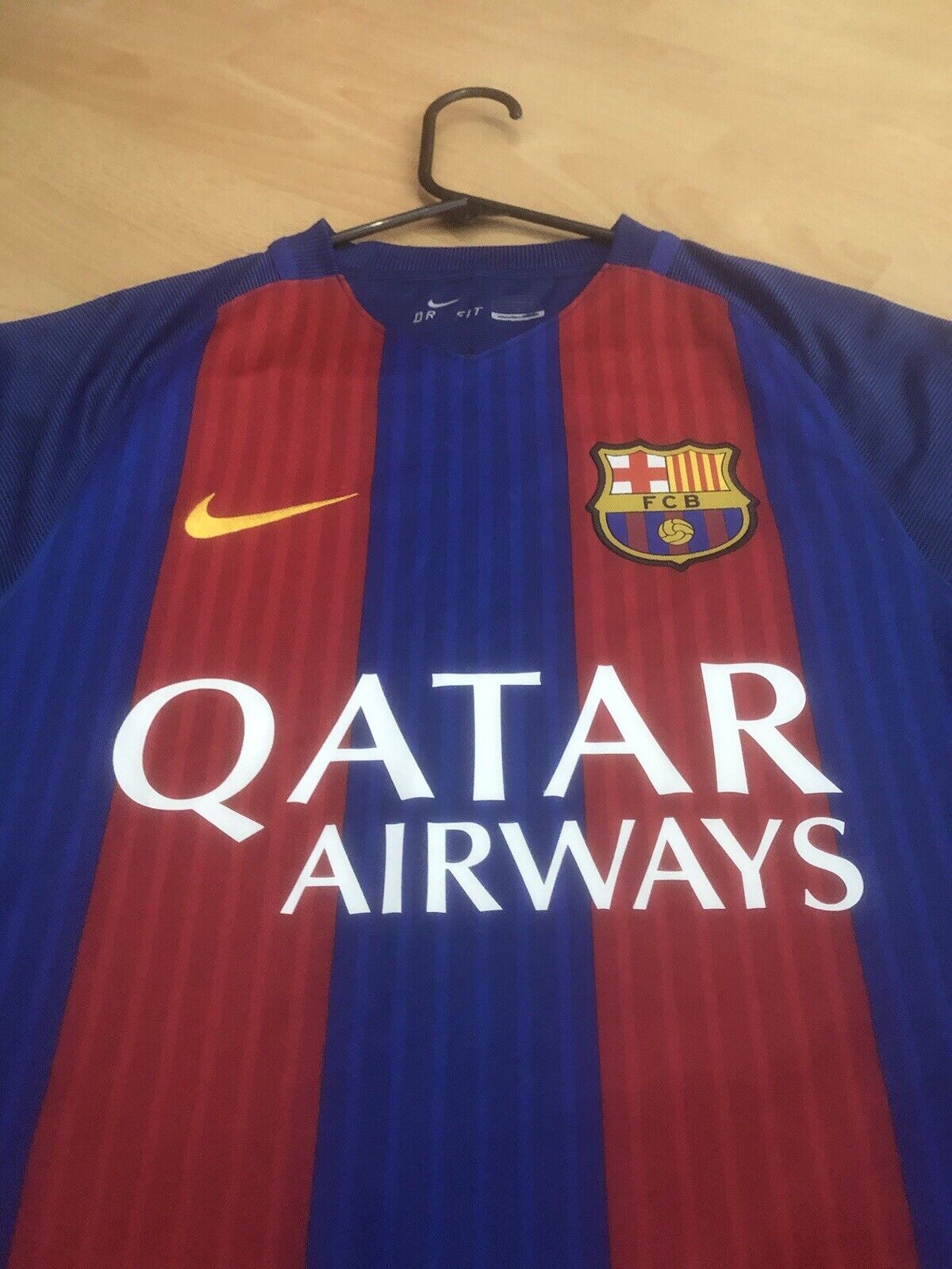 Messi 10 Barcelona 2016 17 Home Small Shirt Nike Excellent Condition 776850 481