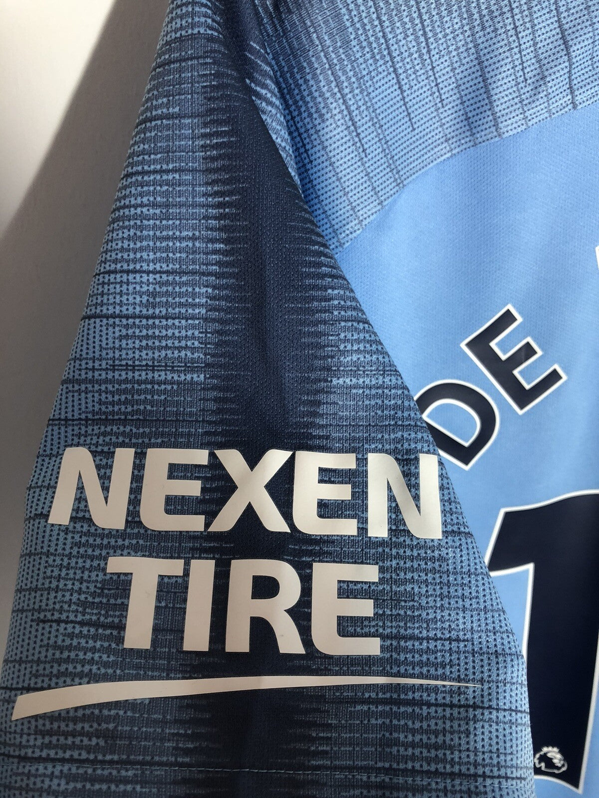 Man City De Bruyne #17 2018/19 XL Home Shirt Excellent Condition 894431-489