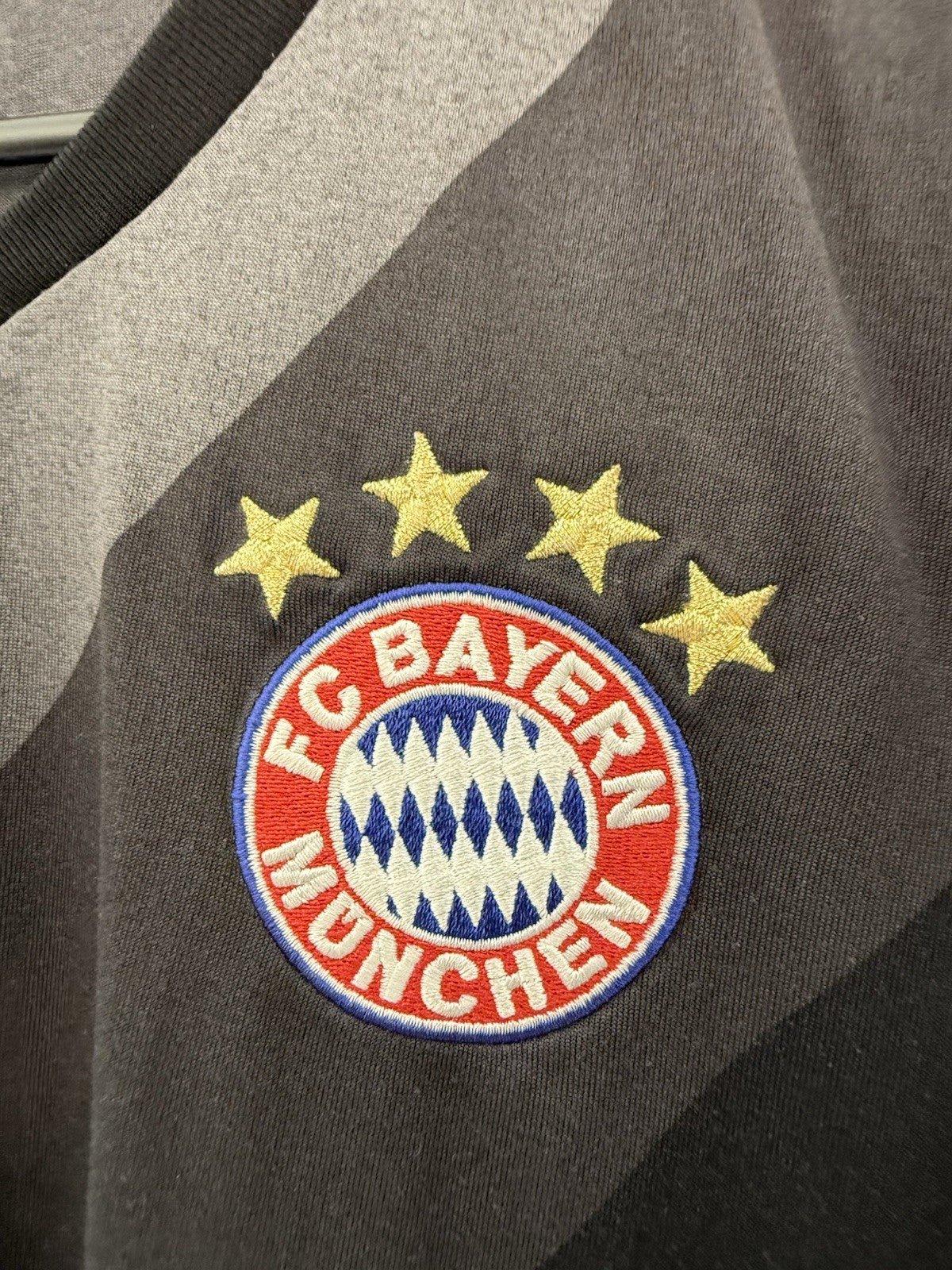 Bayern Munich Lewandowski #9 2016/17 Small Away Shirt Excellent Condition AZ4656