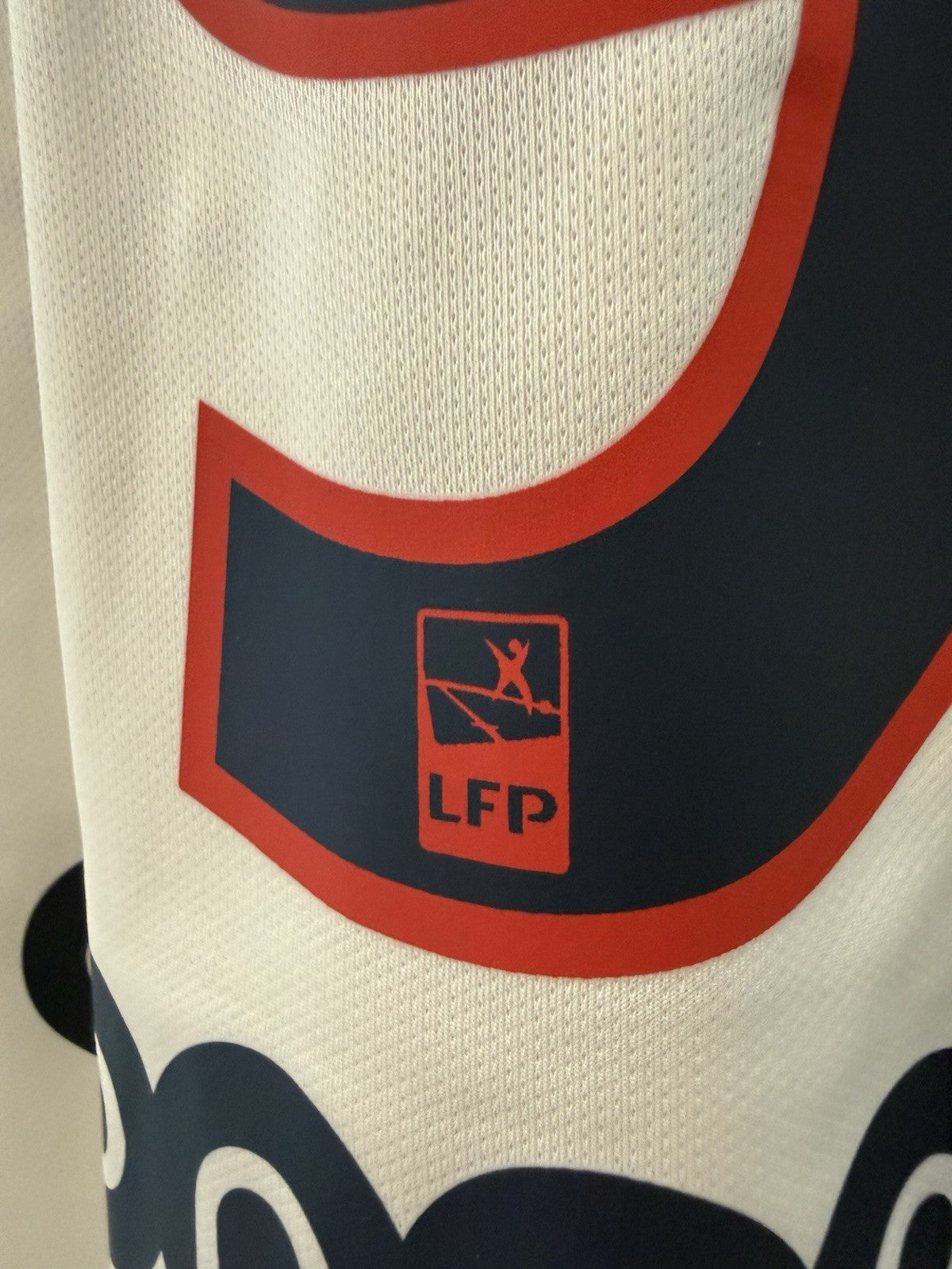 PSG Cavani #9 2015/16 XL Away Shirt Excellent Condition 658898-106
