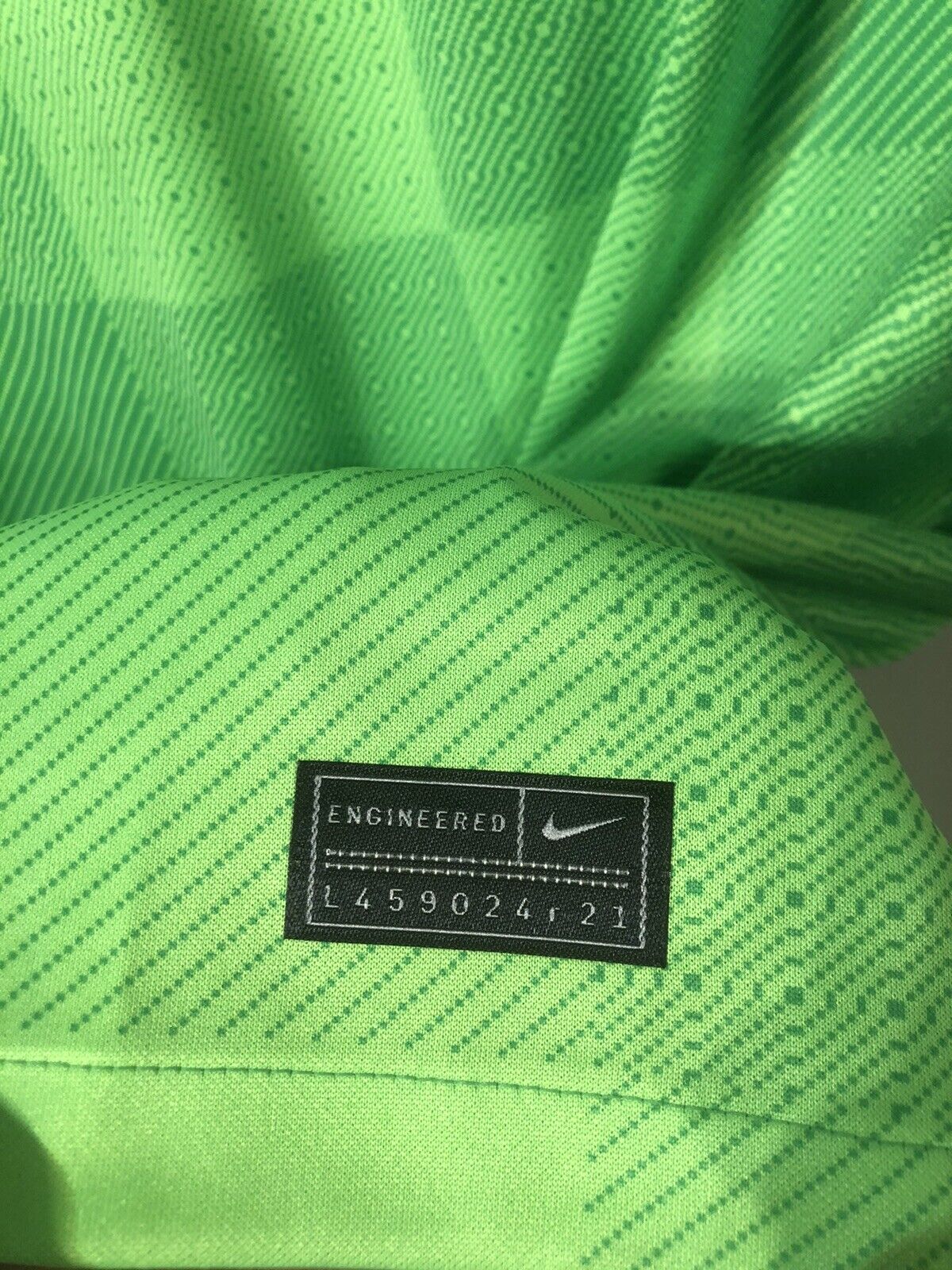 A. Becker #1 Liverpool 2021/22 Large Home Goalkeeper Shirt Nike BNWT