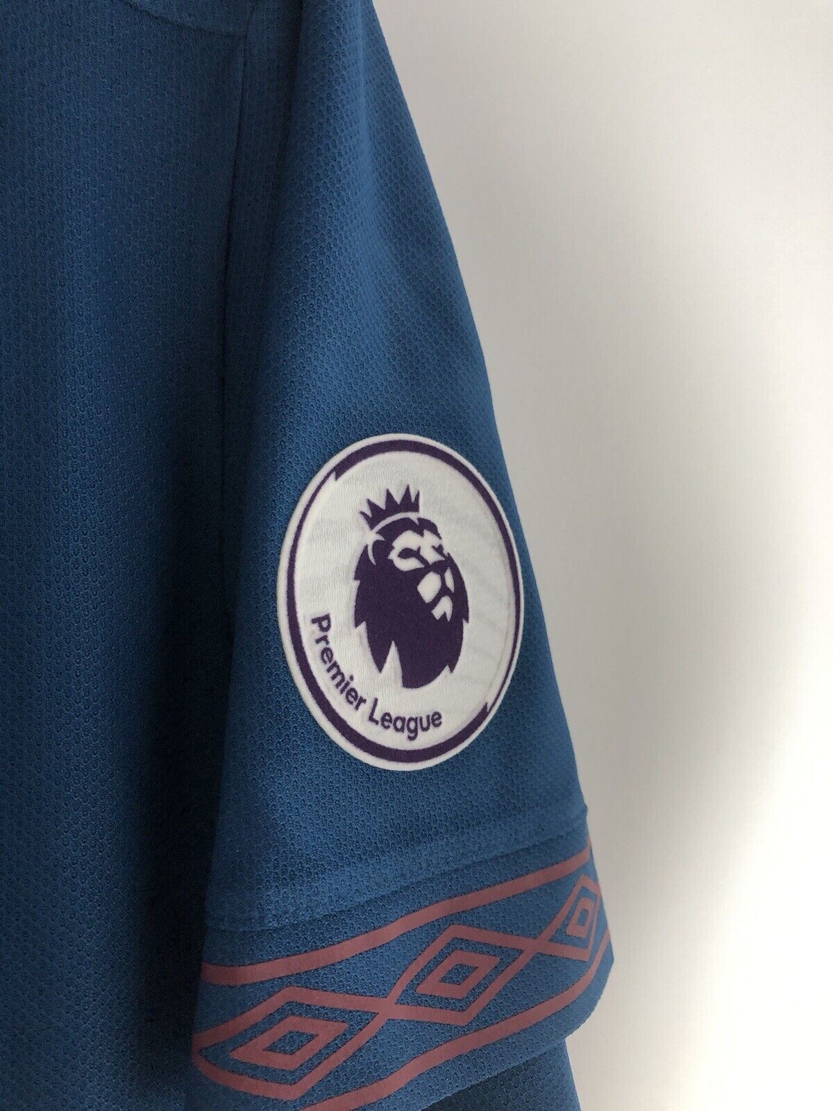 Noble 16 West Ham United 2018 19 Large 3rd Shirt Umbro Excellent Condition