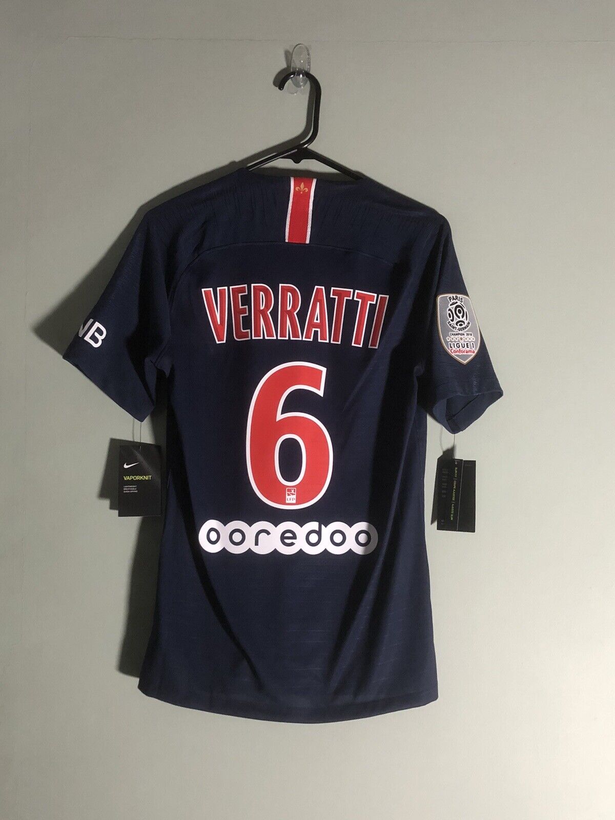 Veratti #6 Paris St Germain 2018/19 Small Vapor Home Football Shirt Nike Mint