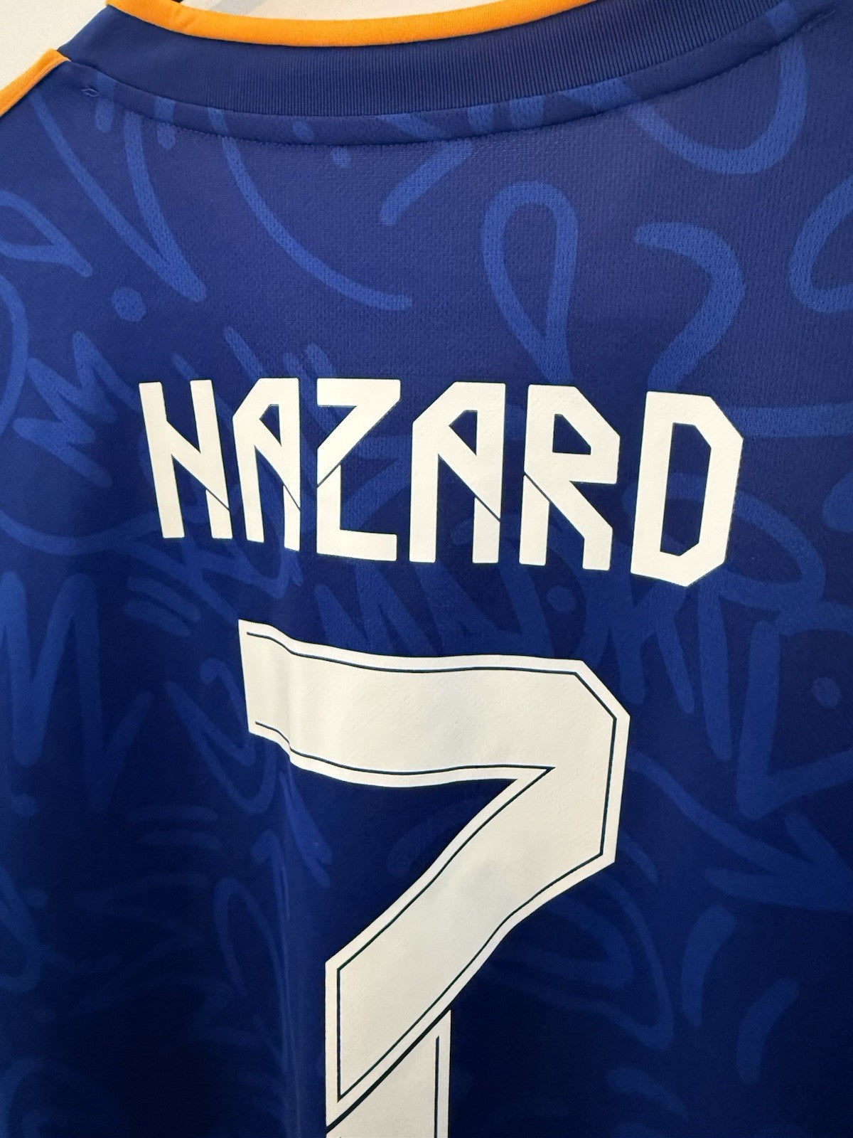 Real Madrid Hazard #7 2021/22 XL Away Shirt Excellent Condition H40942