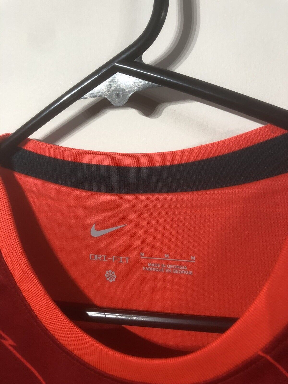 Jones #17 Liverpool Medium 2021/22 Home Shirt Nike Excellent Condition