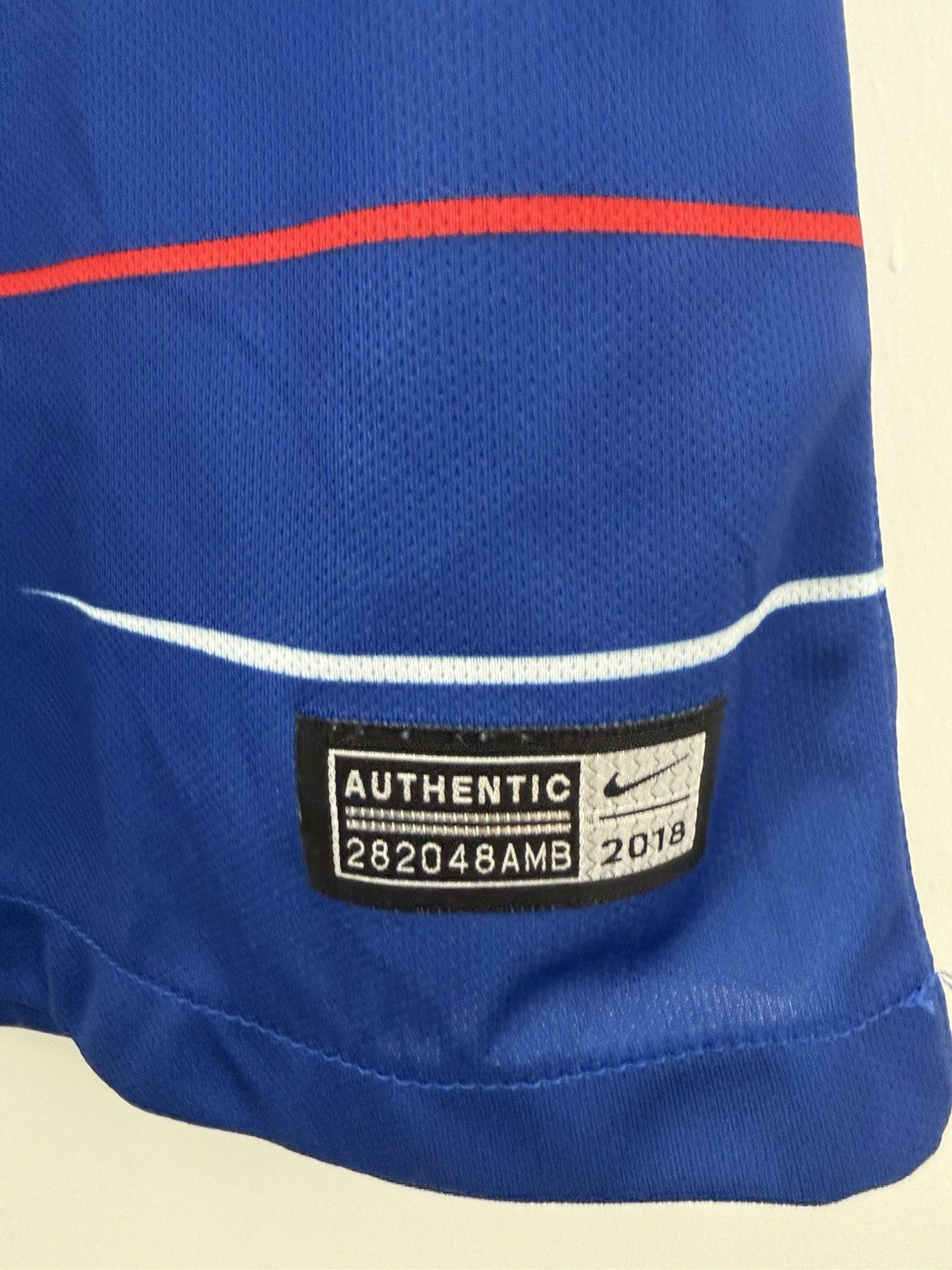 Chelsea Hazard #10 2018/19 Home Medium Shirt Nike Excellent Condition 919009-496