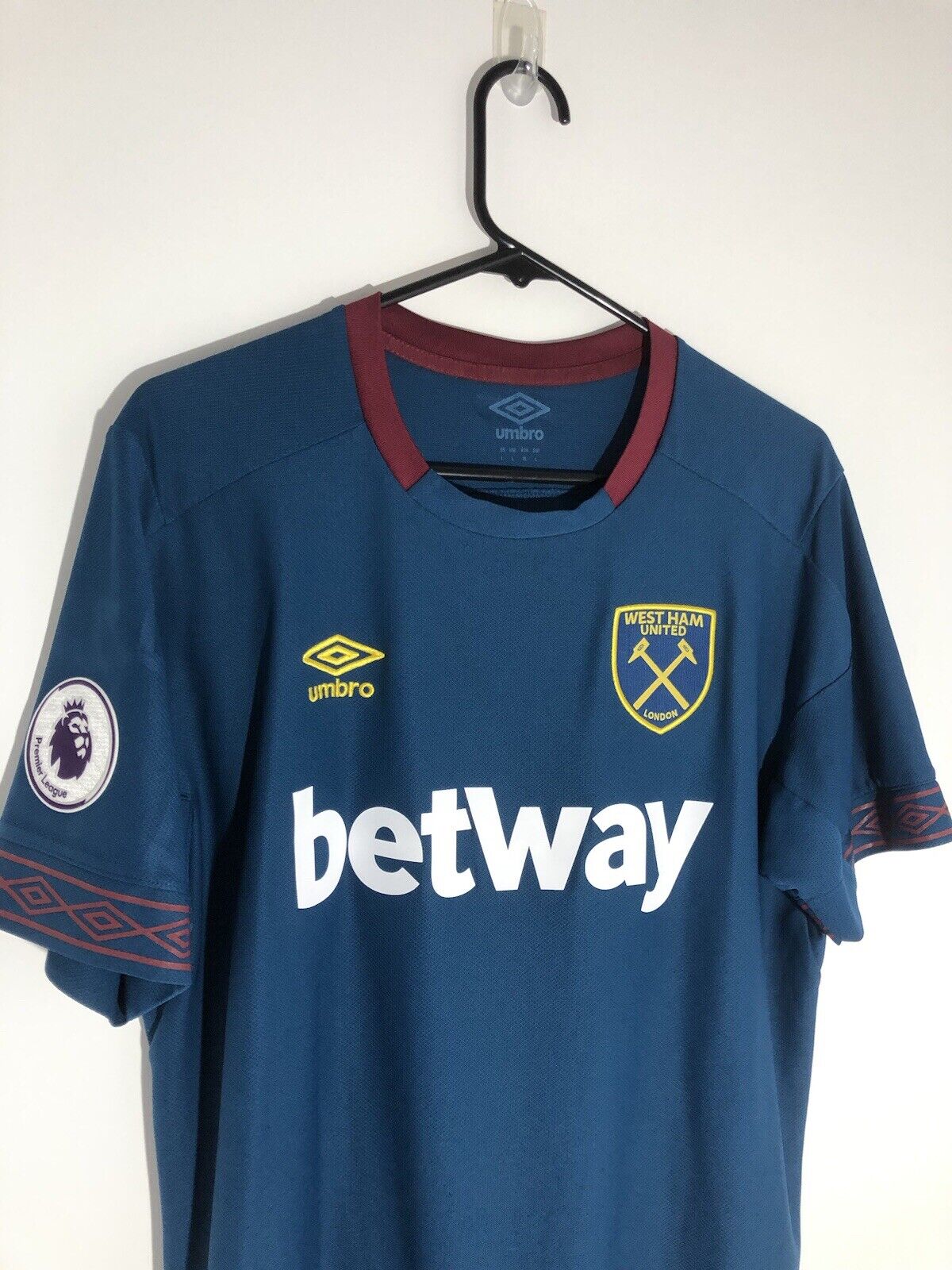 Noble 16 West Ham United 2018 19 Large 3rd Shirt Umbro Excellent Condition