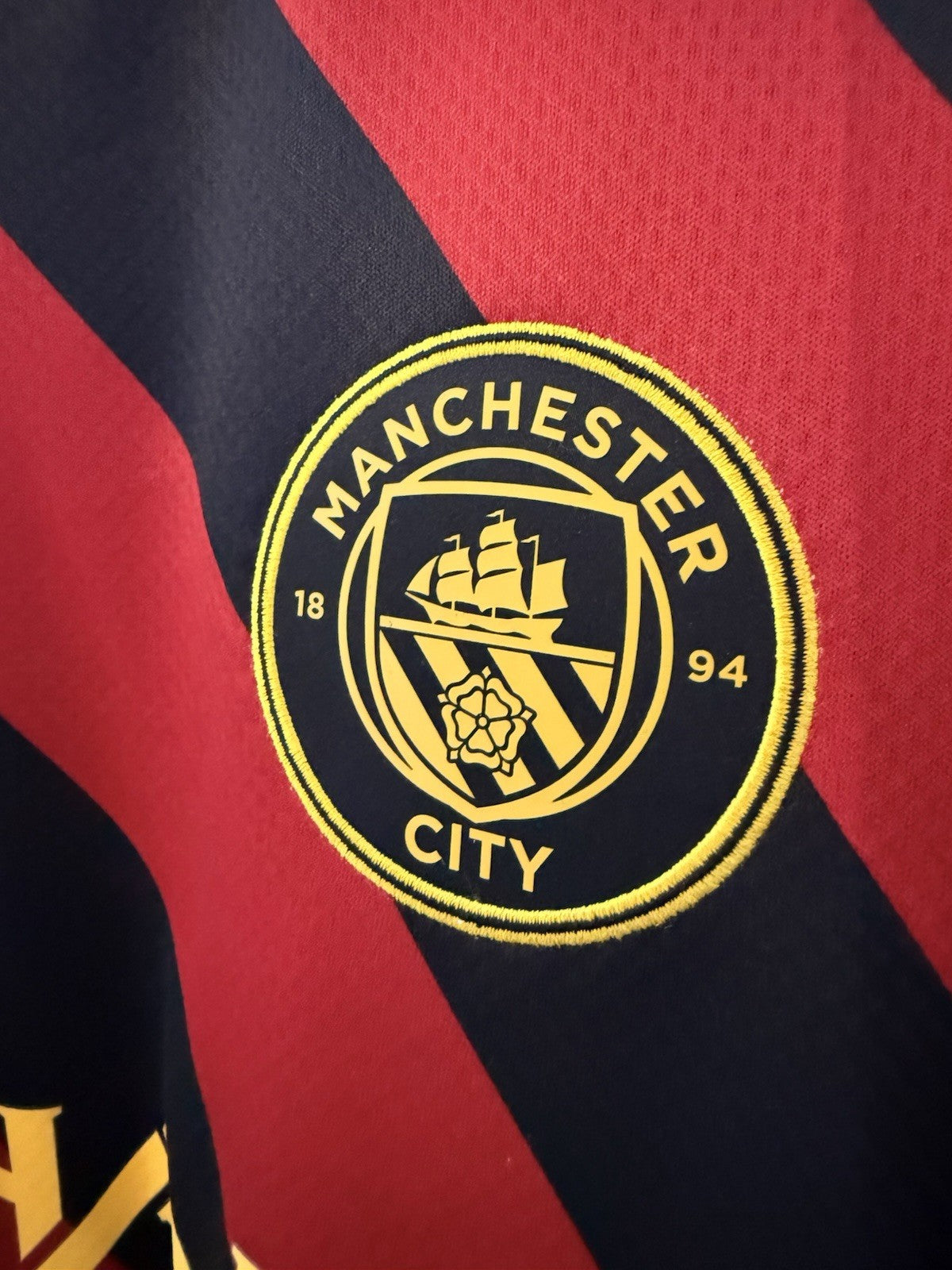 Manchester City Foden #47 2022/23 Medium Treble Away Shirt BNWT 765722-02
