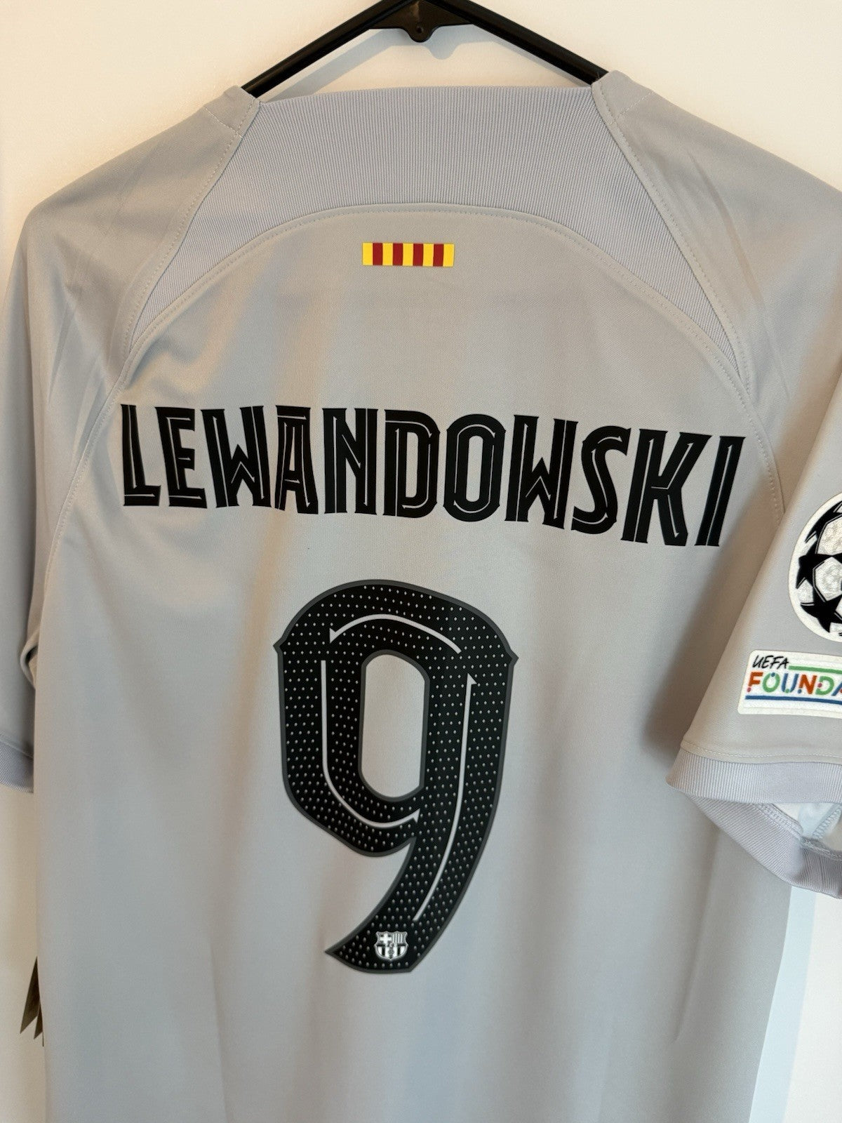 Barcelona Lewandowski #9 2022/23 Large 3rd CL Shirt Nike BNWT DN2713-043