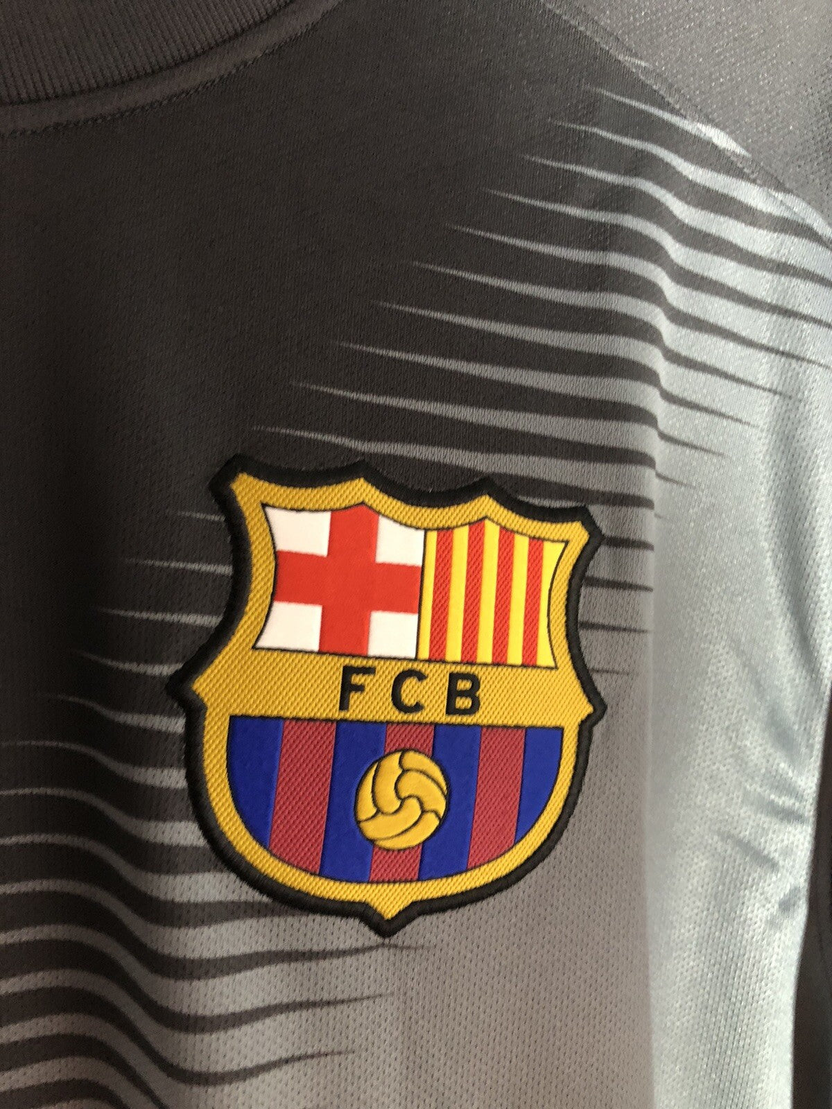 Barcelona 2014/15 Large Home Goalkeeper Shirt BNWT 610598-061