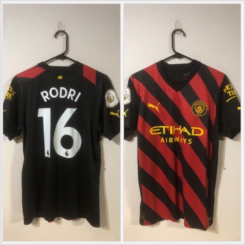 Rodri #16 Manchester City Treble 2022/23 Medium Away Shirt BNWT