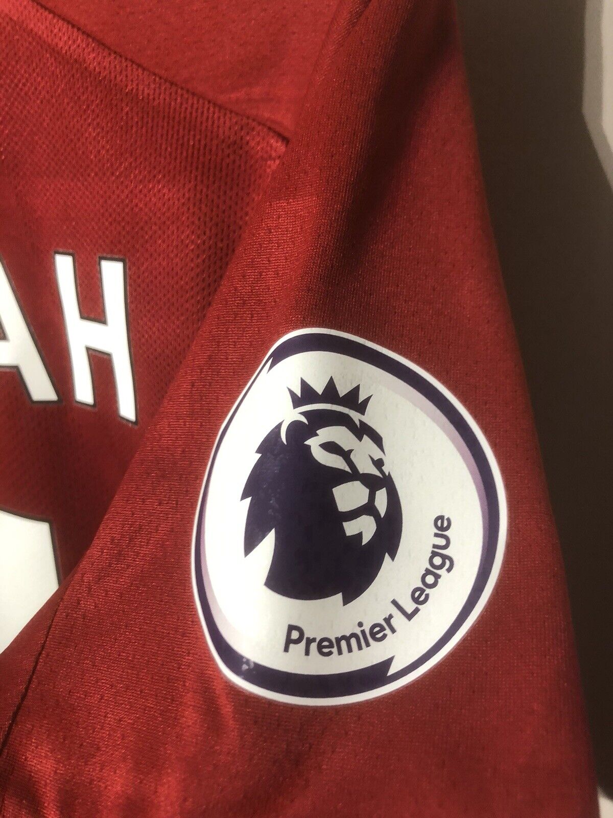 M. Salah #11 Liverpool Small 2019/20 Home Shirt New Balance Excellent Condition