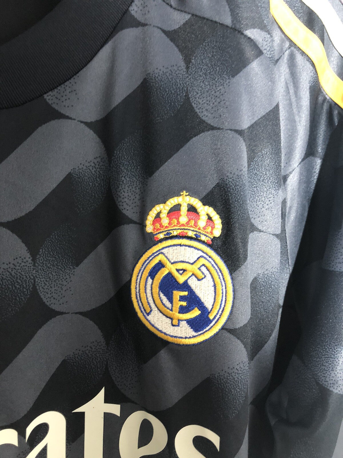 Real Madrid Bellingham #5 2023/24 Large Away Shirt BNWT IJ5901
