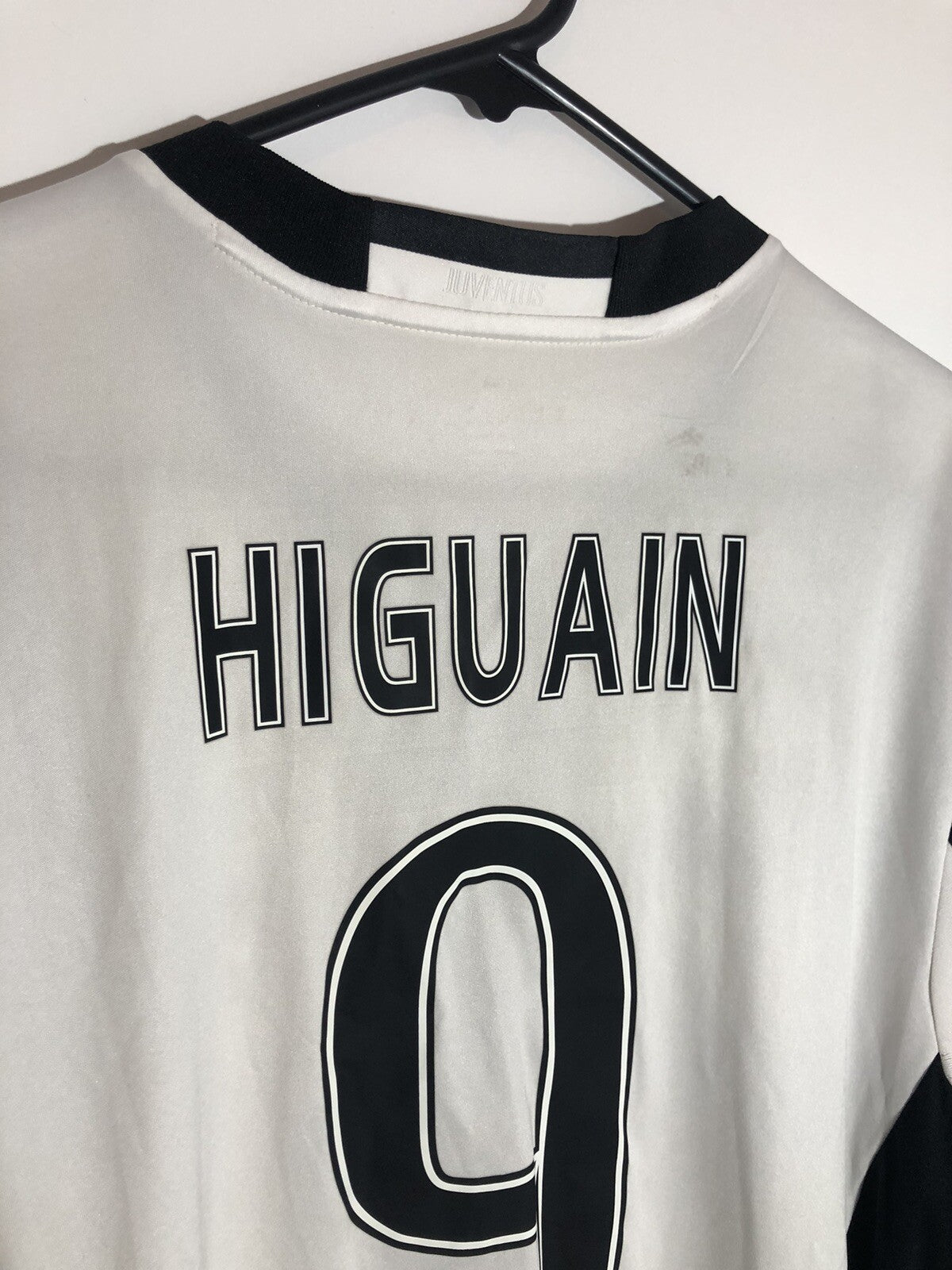 Juventus Higuain #9 2016/17 XL Home Shirt Excellent Condition AI6241