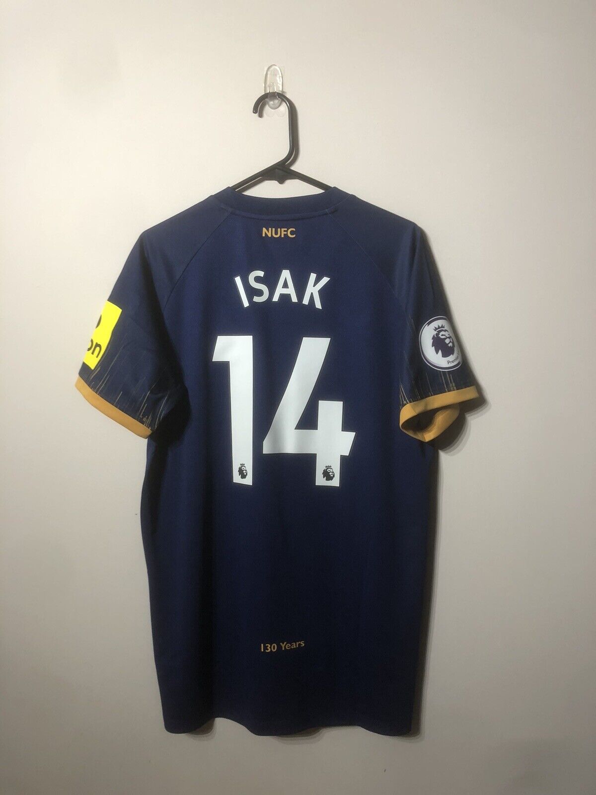 Isak #14 Newcastle United Away Large 2022/23 Football Shirt BNWT