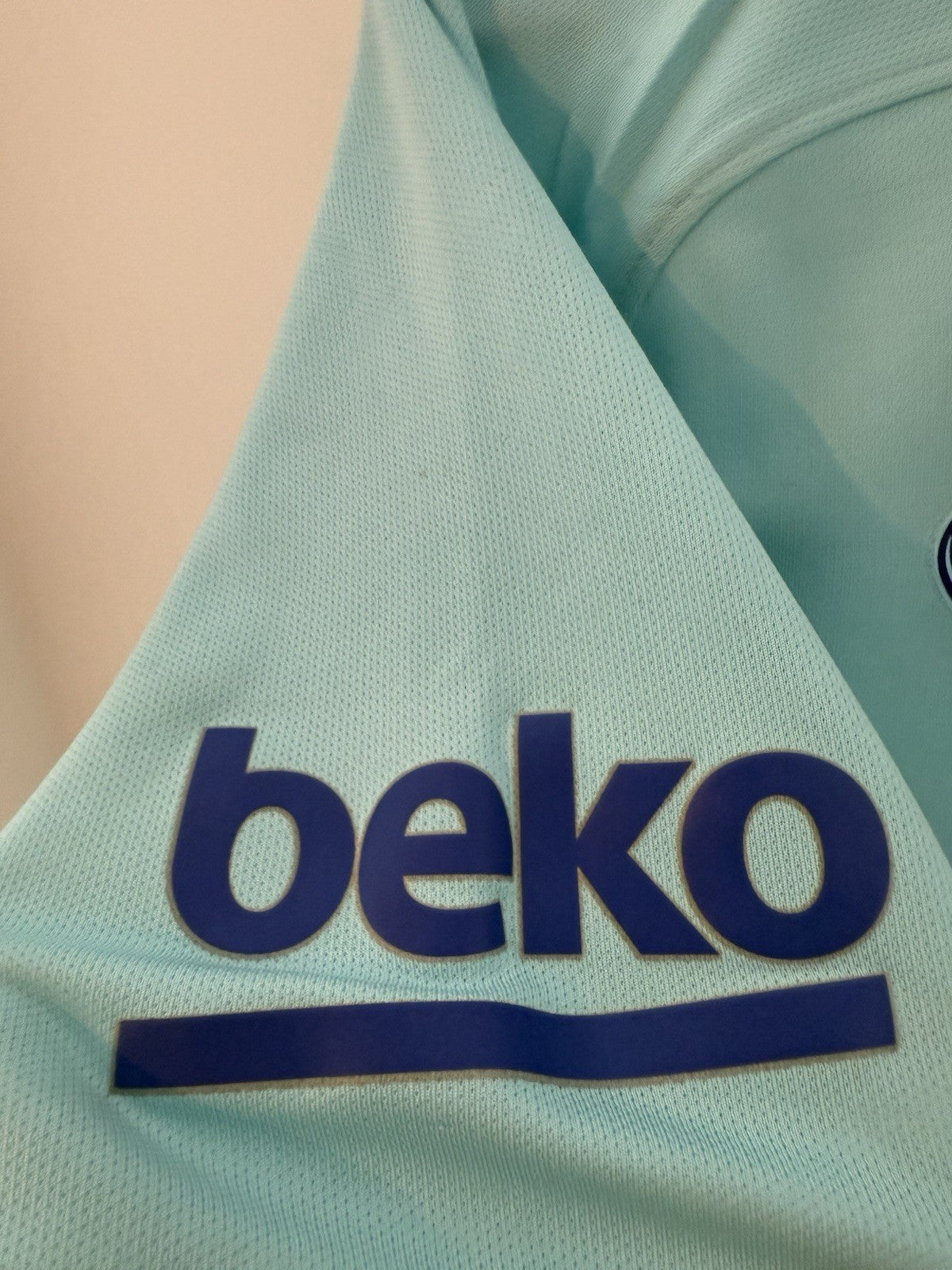 Barcelona Suarez #9 2017/18 Small Away Shirt Excellent Condition 847254-484