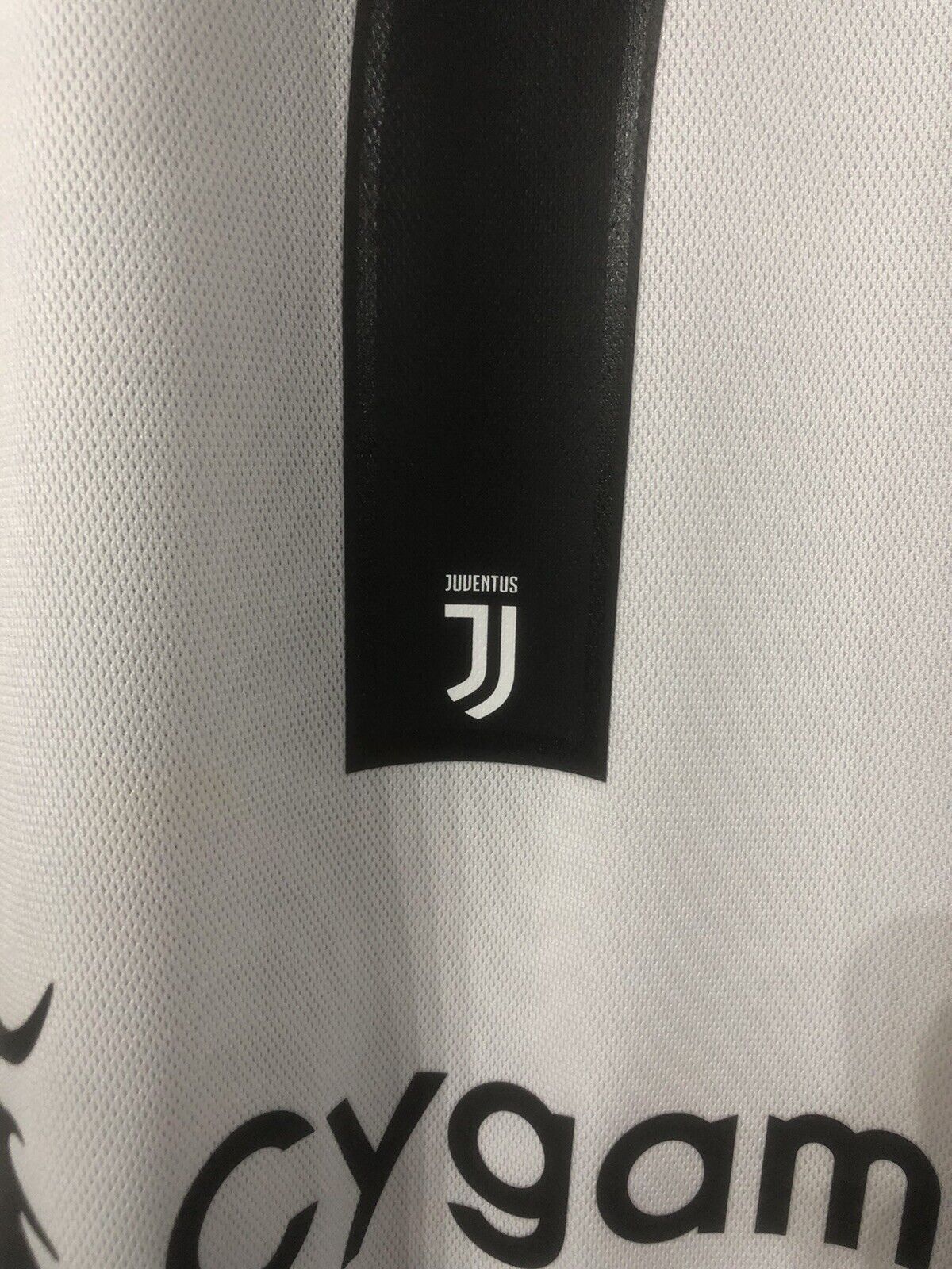 Ronaldo #7 Juventus 2018/19 Medium Home Shirt Adidas BNWT