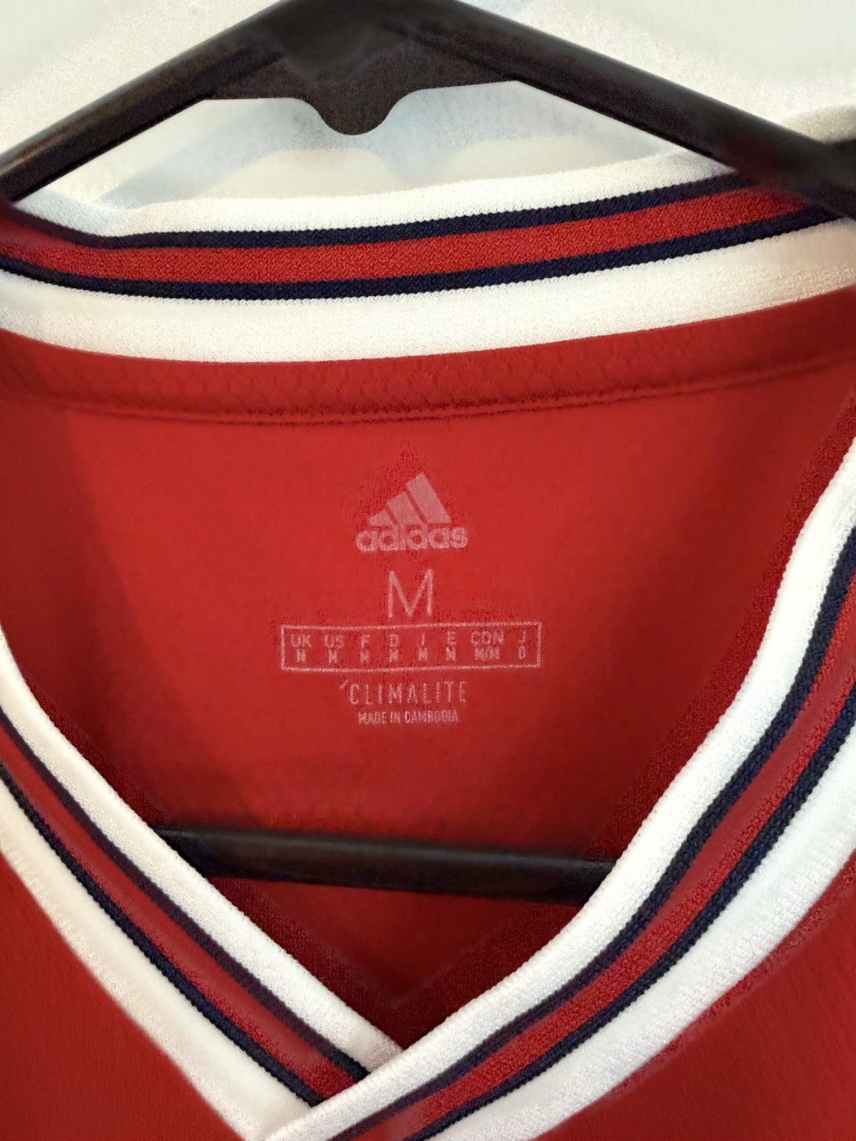 Arsenal Saka #77 2019/20 Medium Home Shirt Adidas BNWT EH5637