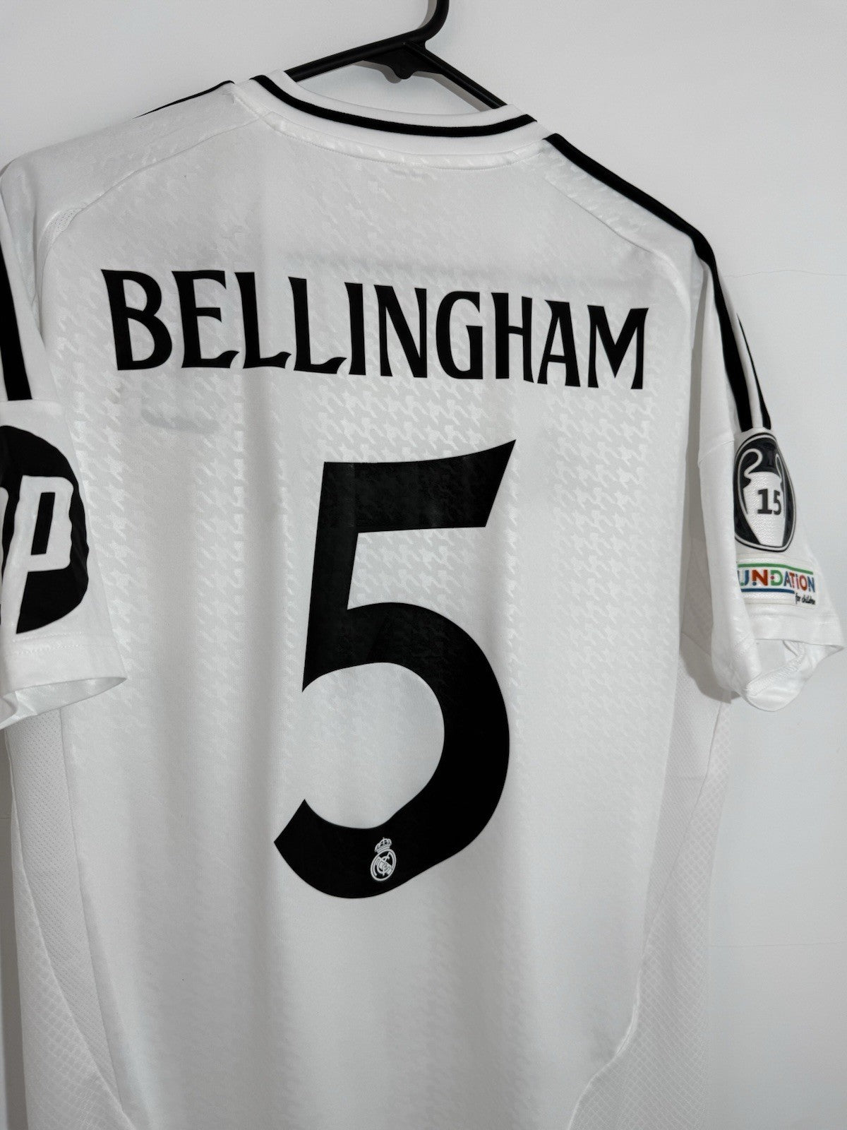 Real Madrid Bellingham #5 2024/25 Medium CL Home Shirt BNWT IU5011