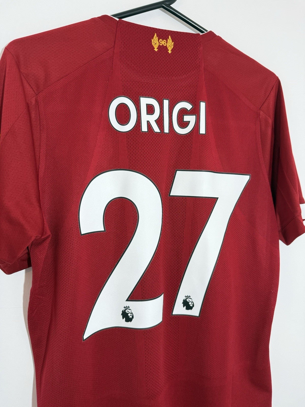 Liverpool Origi #27 2019/20 Small Home Shirt Excellent Condition MT930000