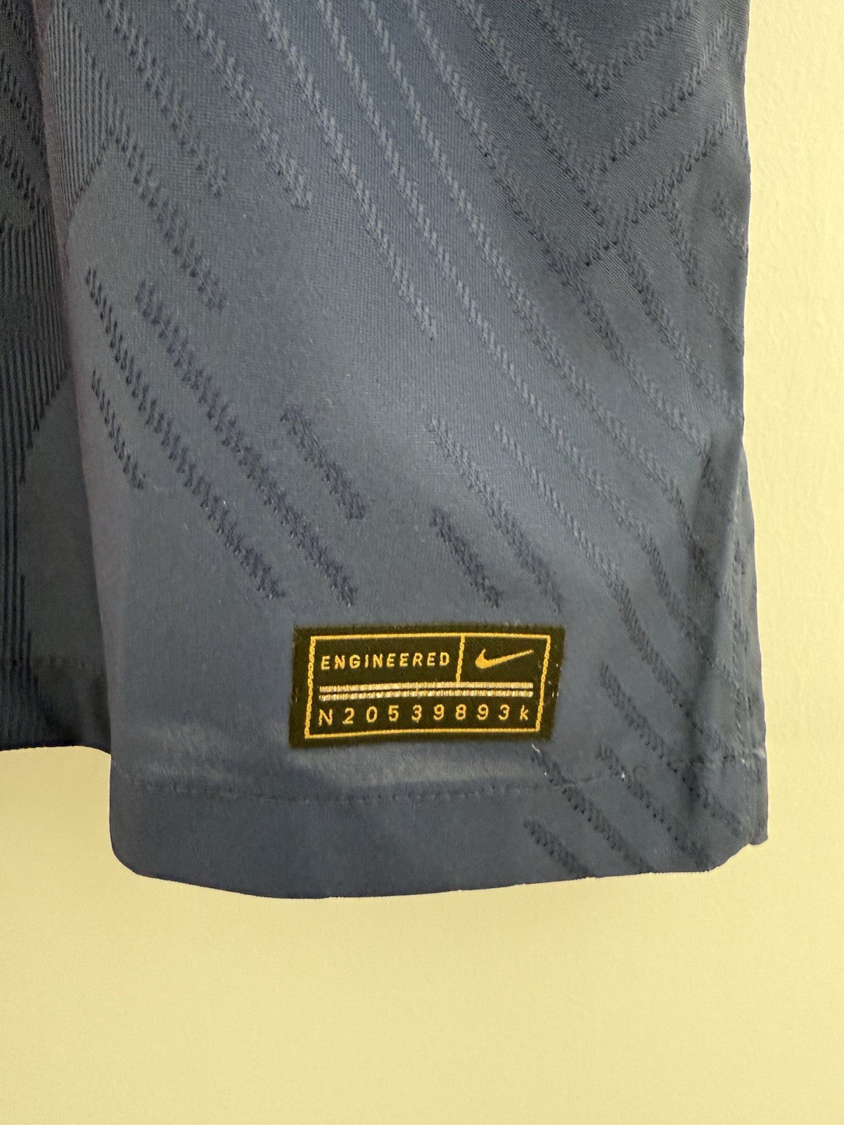 PSG Messi #30 DriFitAdv 2022/23 Medium Home Shirt Excellent Condition DJ7649-480