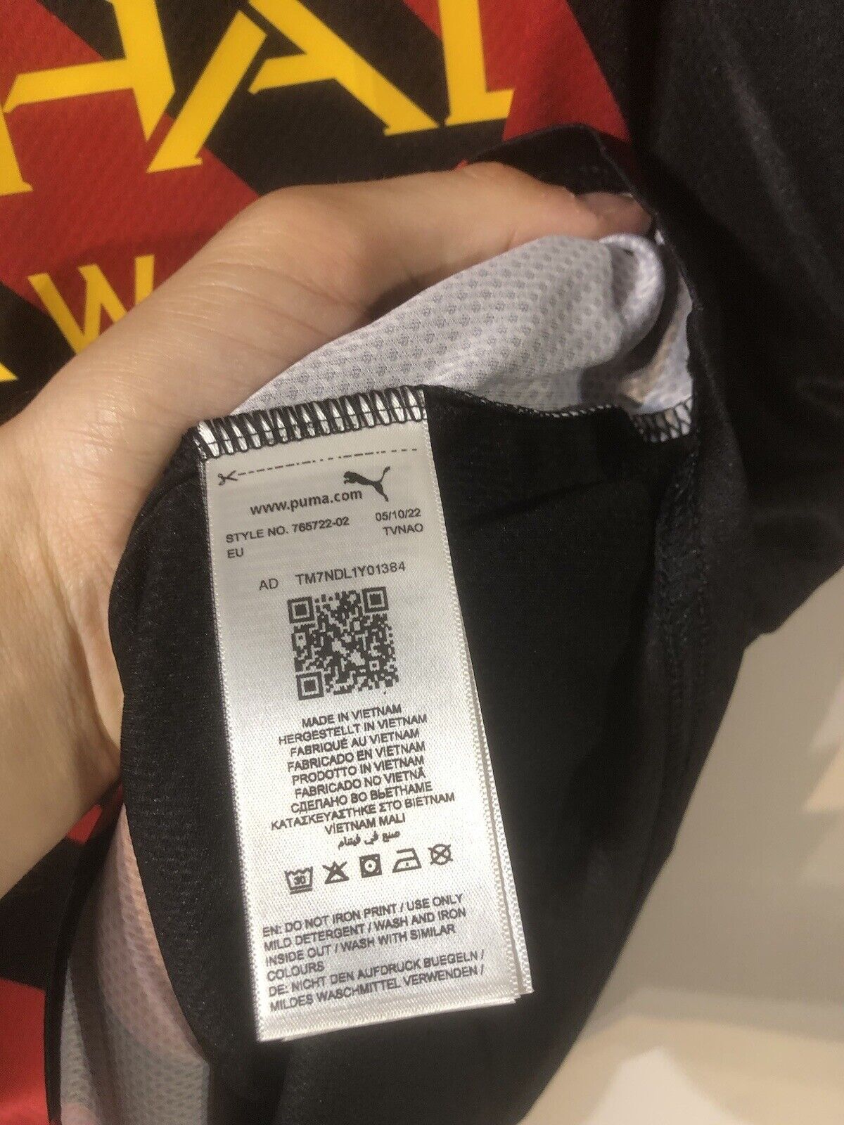 Foden #47 Manchester City Treble 2022/23 Large Away Football Shirt BNWT