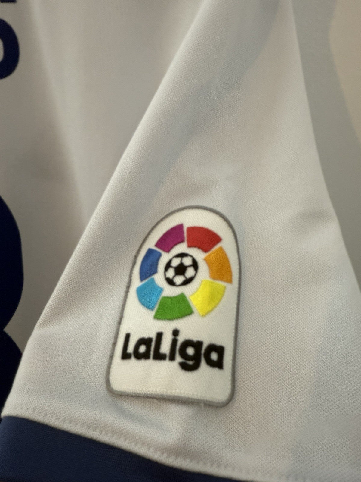 Real Madrid Kroos #8 2016/17 Small Home Shirt Excellent Condition S94922