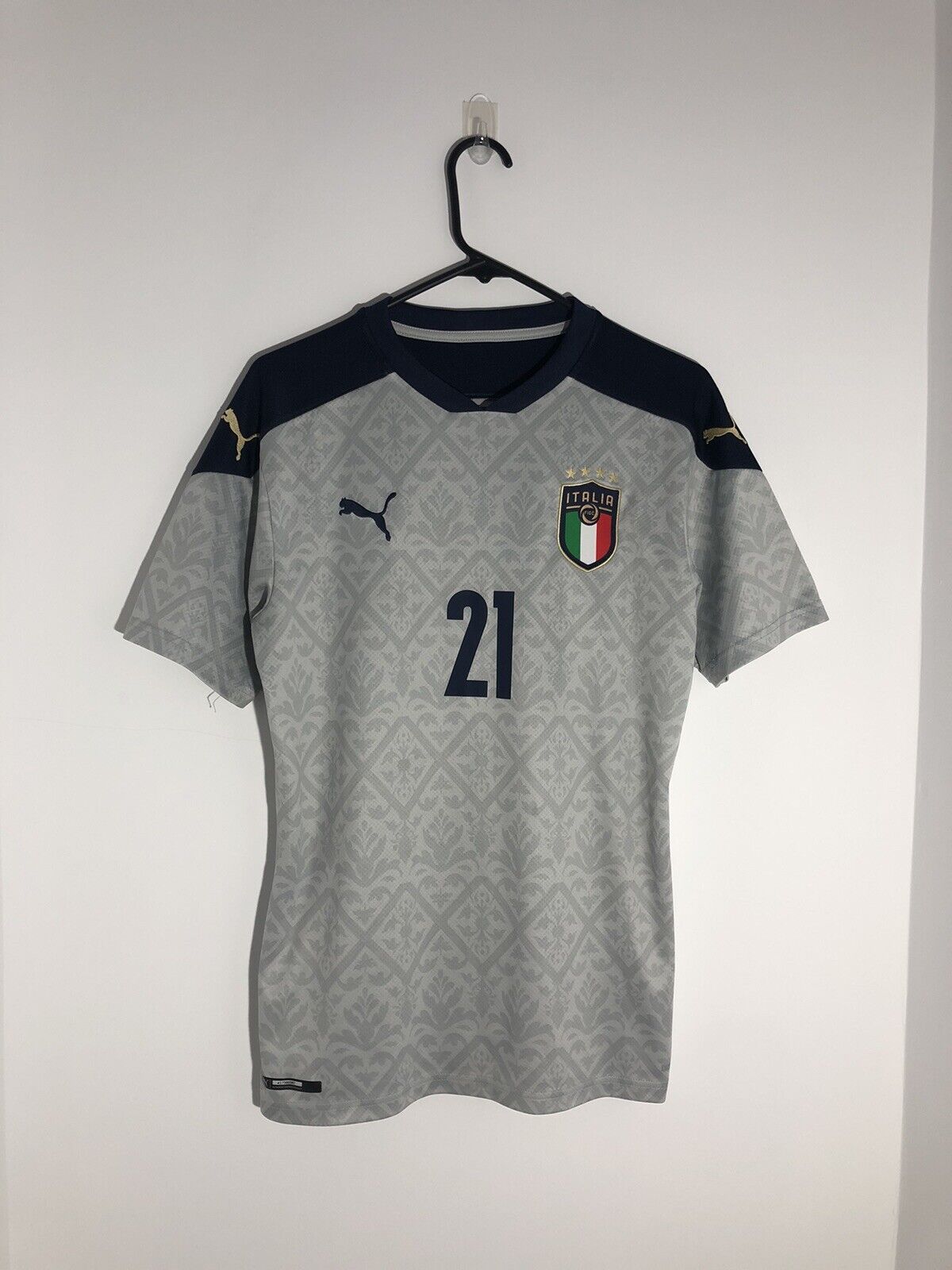 Donnarumma 21 Italy 2020 Away Gk Medium Puma Excellent Condition 756507 05