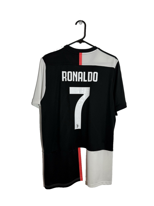 Juventus Ronaldo #7 2019/20 Large Home Shirt Excellent Condition DW5455