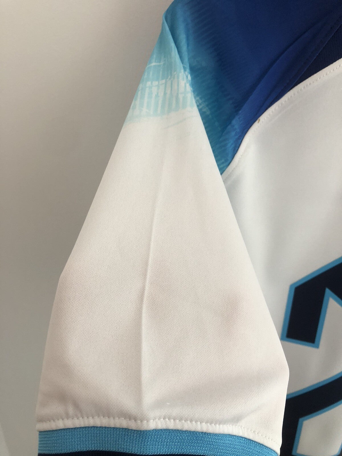 England Foden #20 2022 Medium Home Shirt Excellent Condition DN0687-100