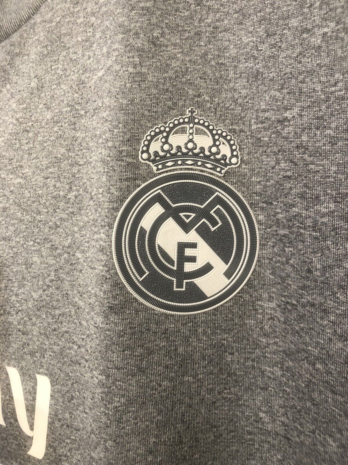 Benezma #9 Real Madrid 2015/16 Medium Away Football Shirt Good Condition