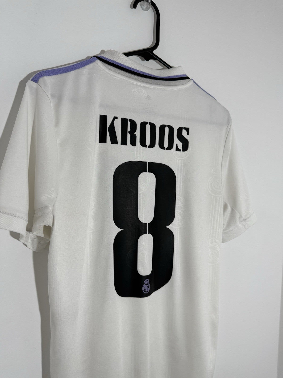 Real Madrid Kroos #8 2022/23 Home Small Shirt Excellent Condition