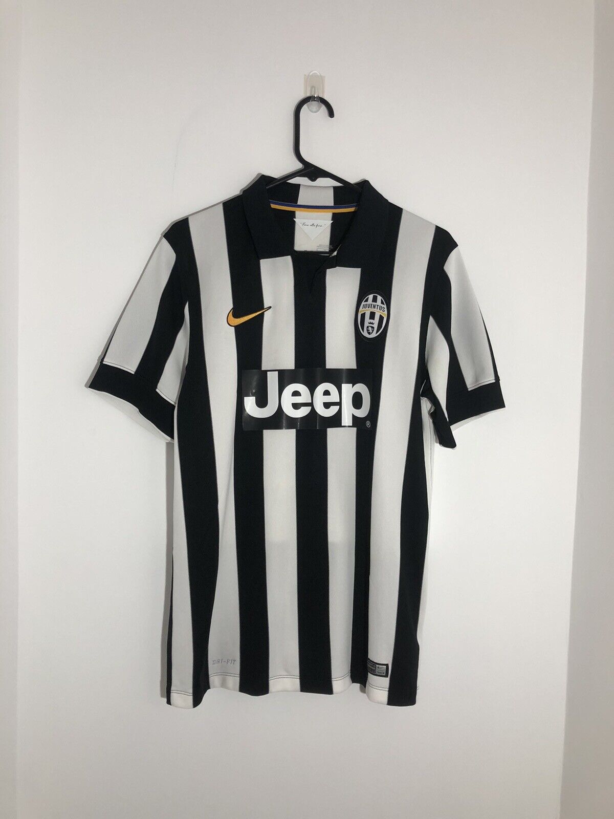 Pogba 6 Juventus 2014 15 Home Medium Nike Shirt Excellent Condition